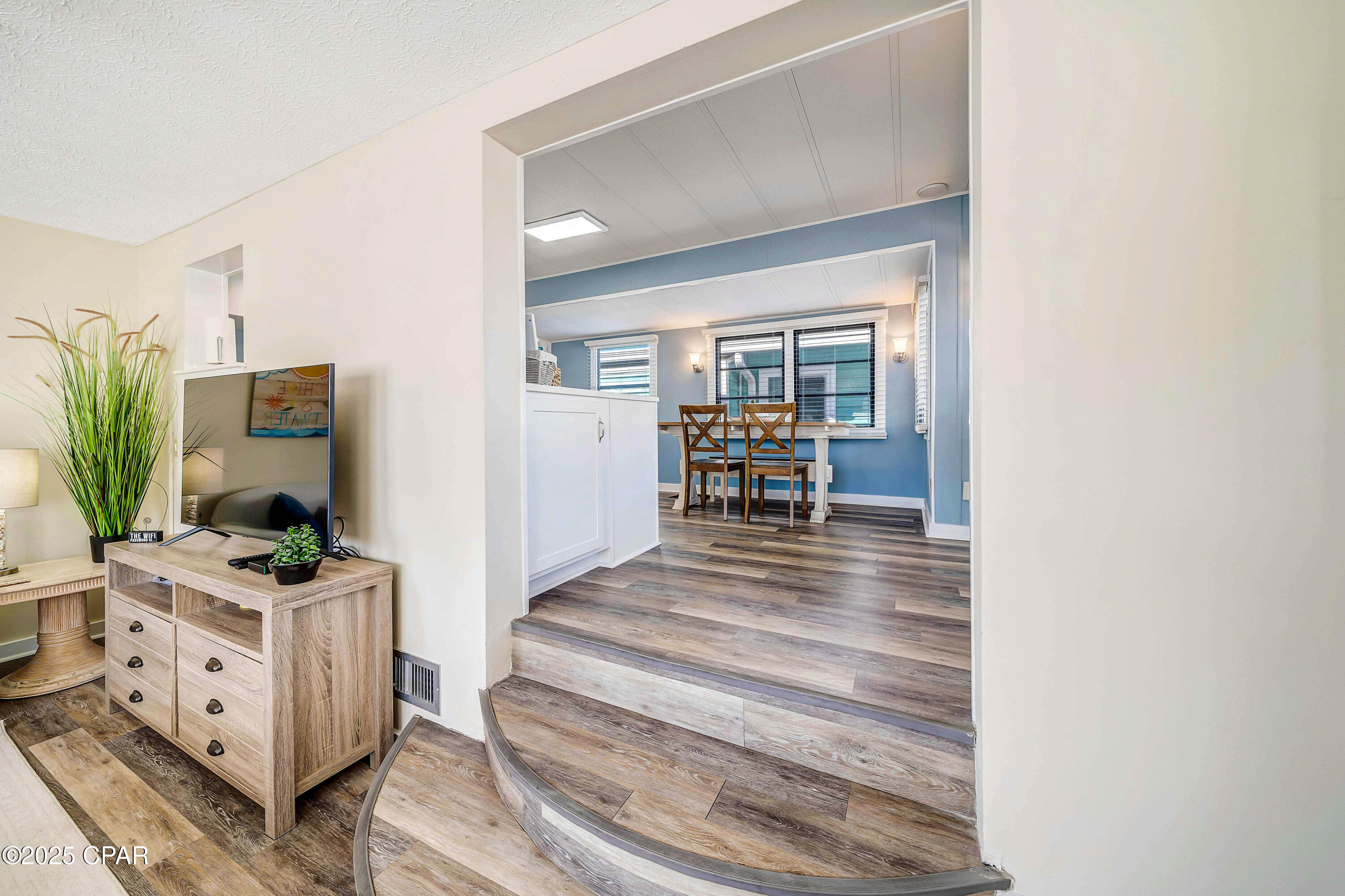 Venture Out Travel Trail - Residential