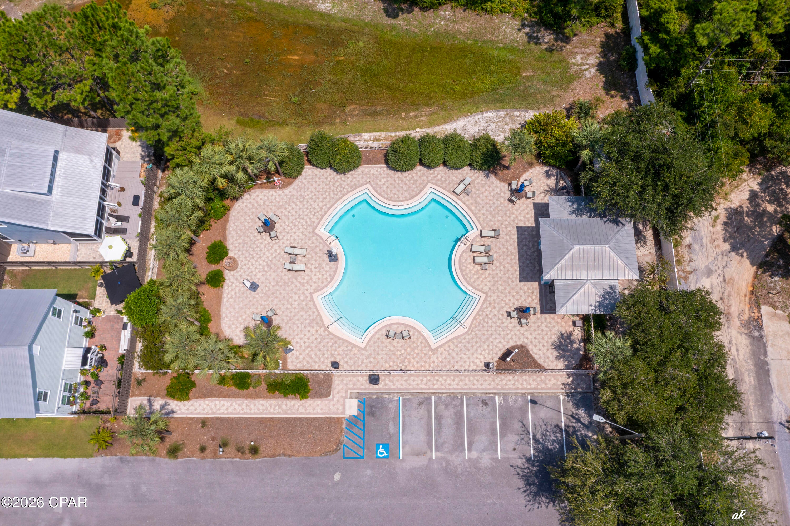 439 Paradise Boulevard