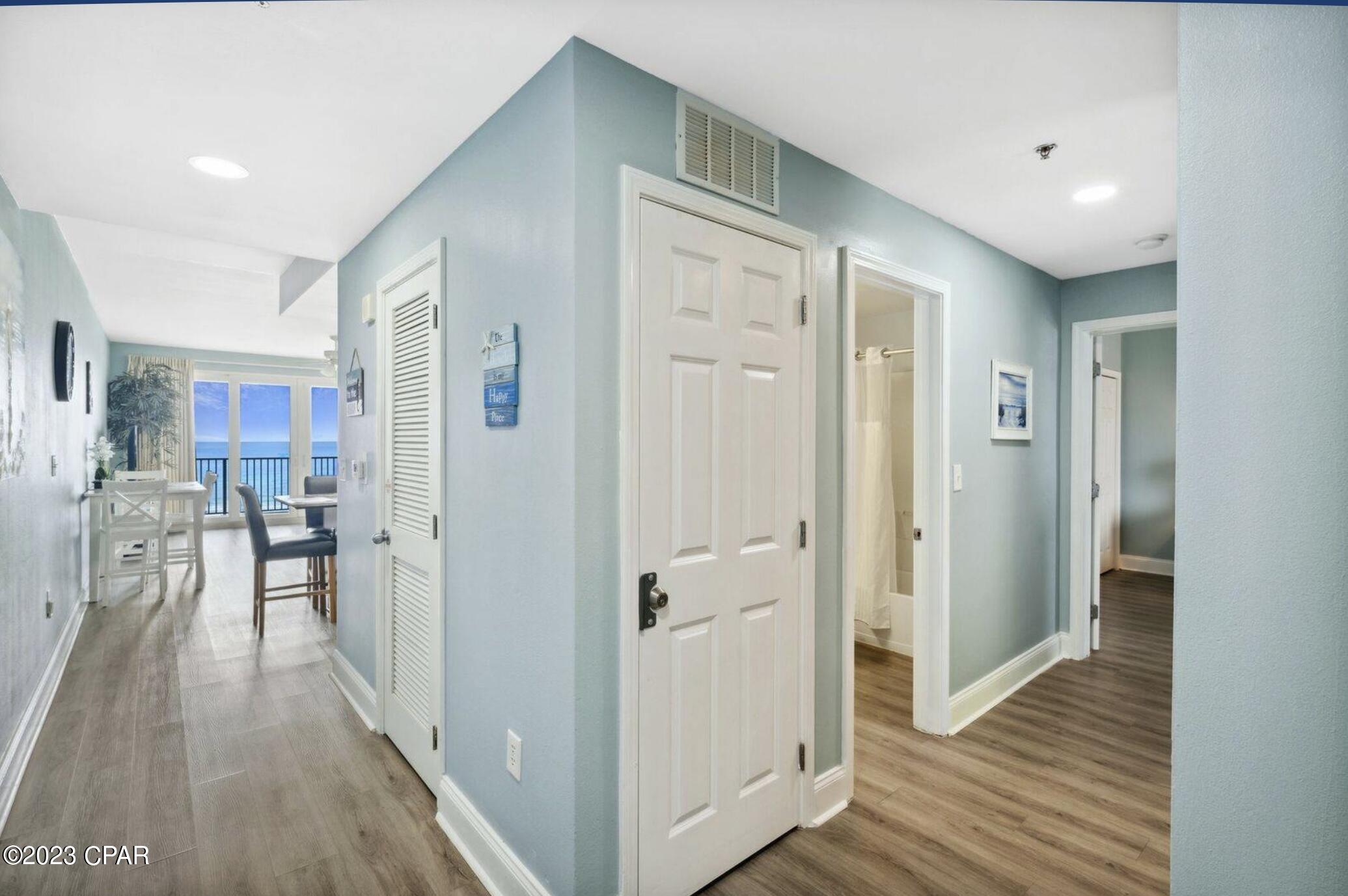 Laketown Wharf - Residential