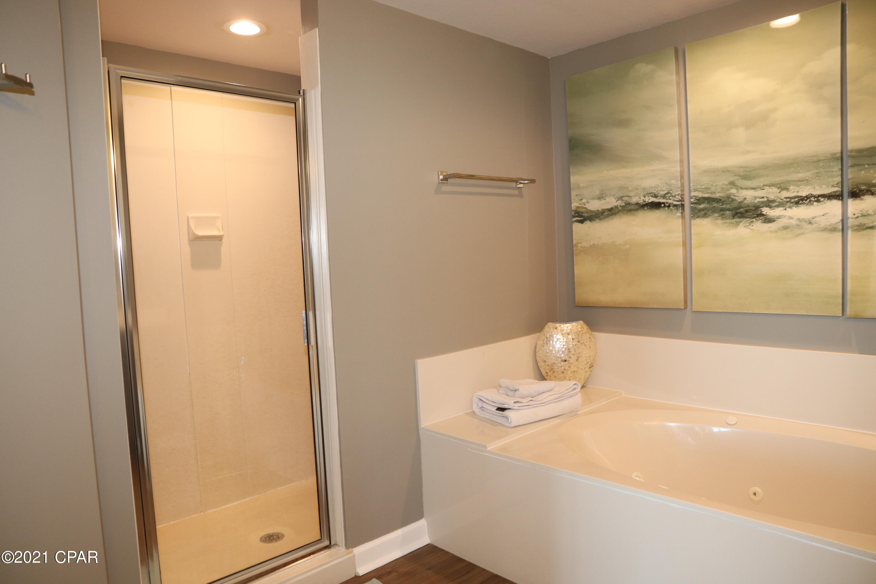 Grandview East At Long Beach - Residential