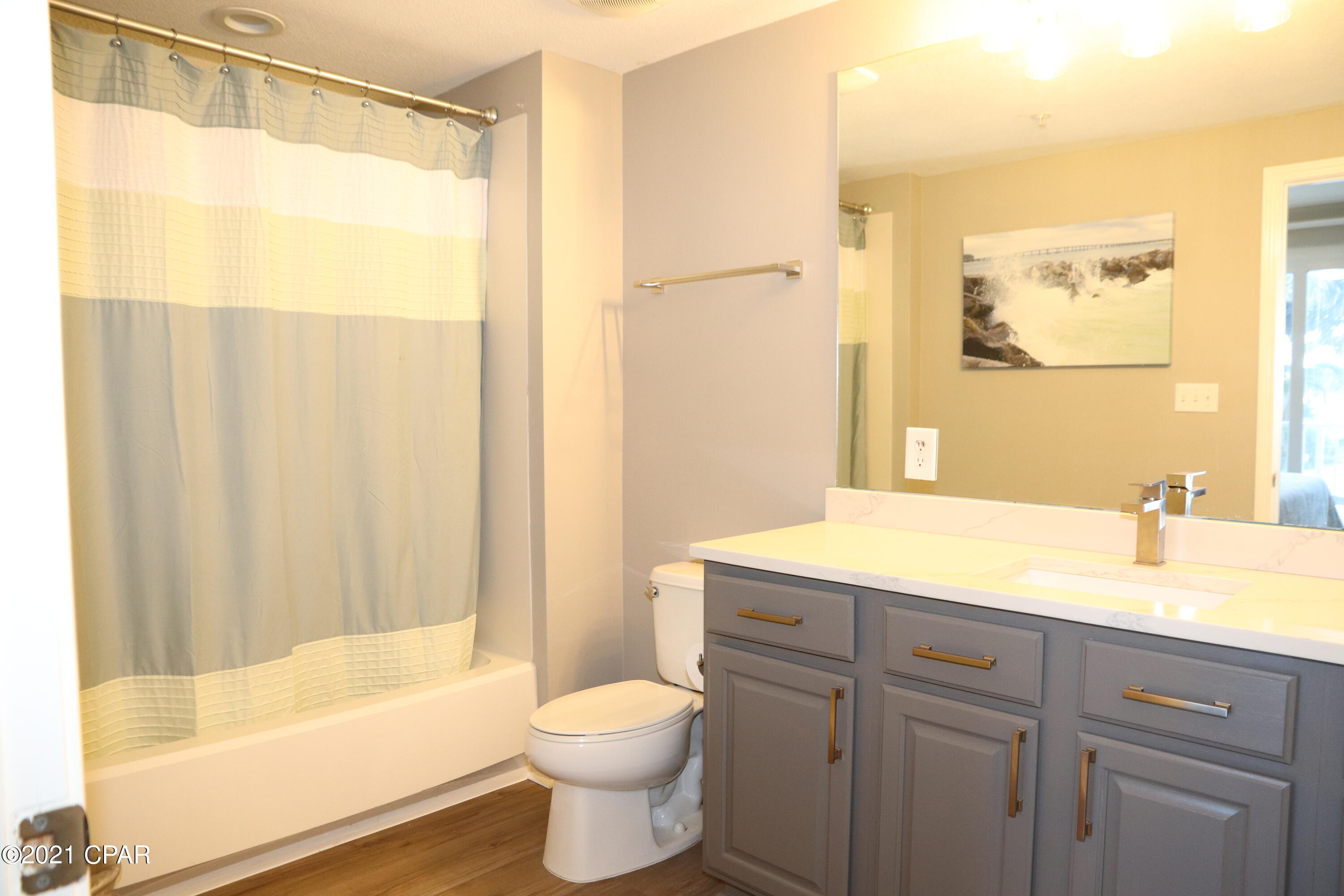 Grandview East At Long Beach - Residential