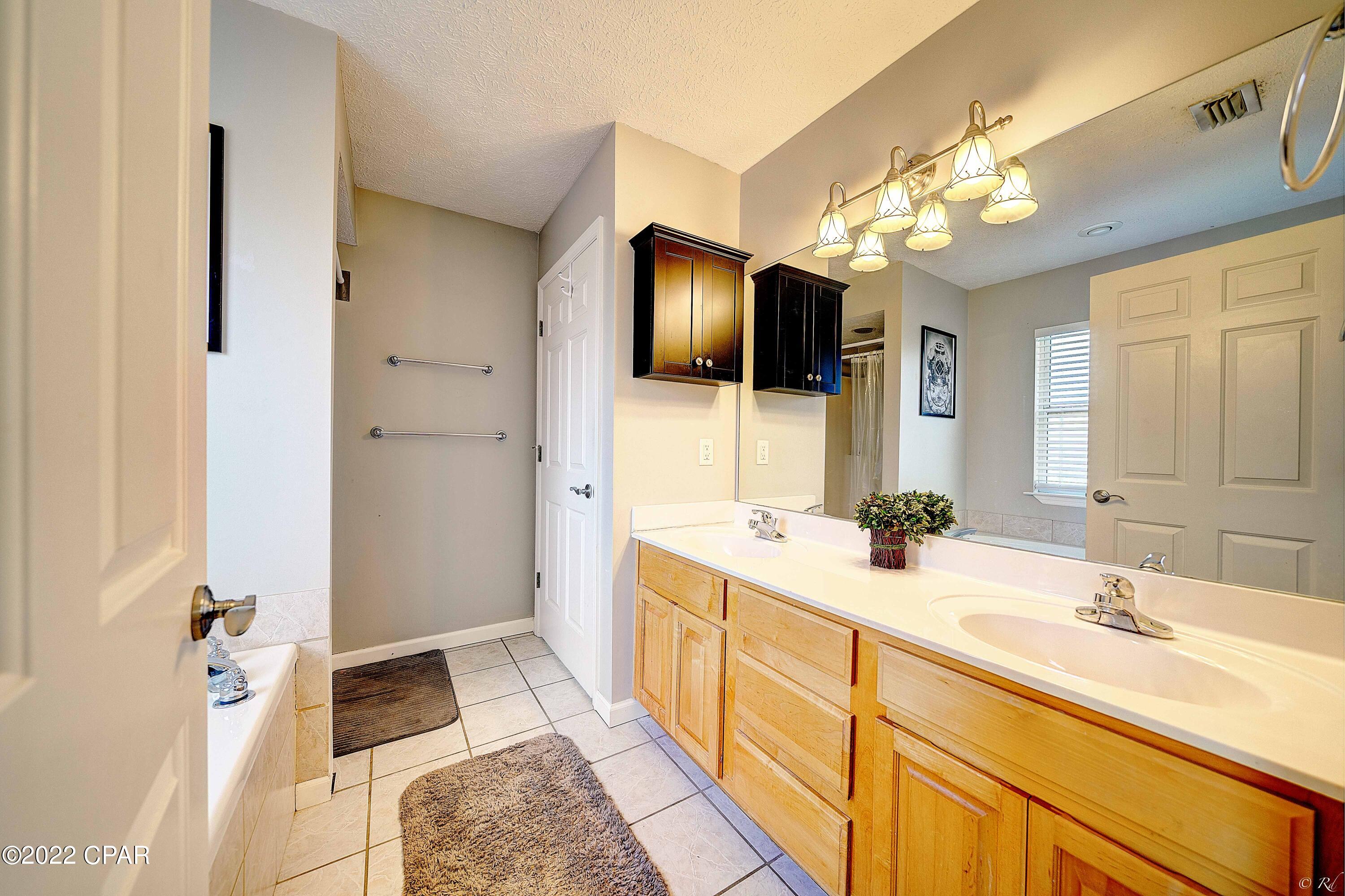 Hidden Pines Phase VI - Residential