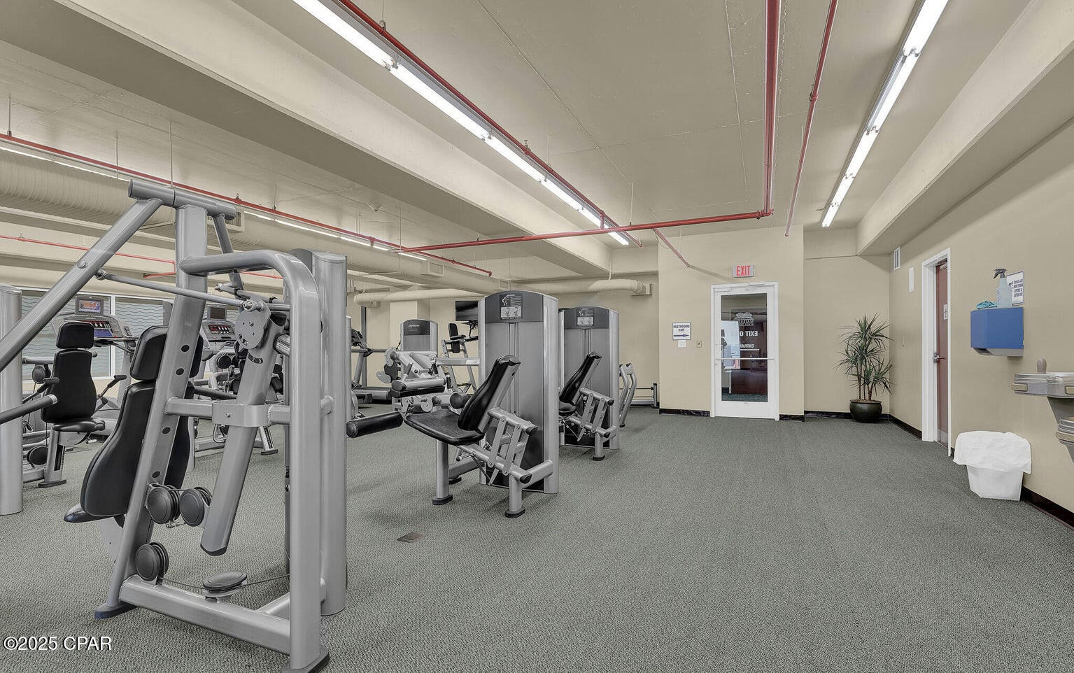 Majestic Beach Tower I - Residential