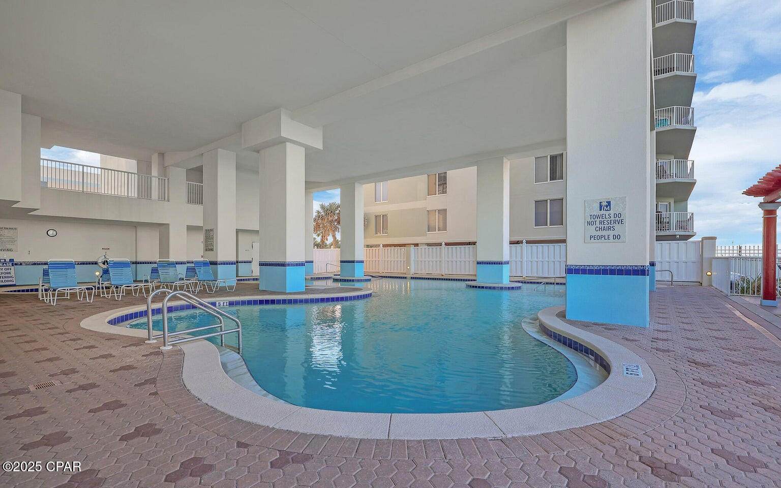 Majestic Beach Tower I - Residential