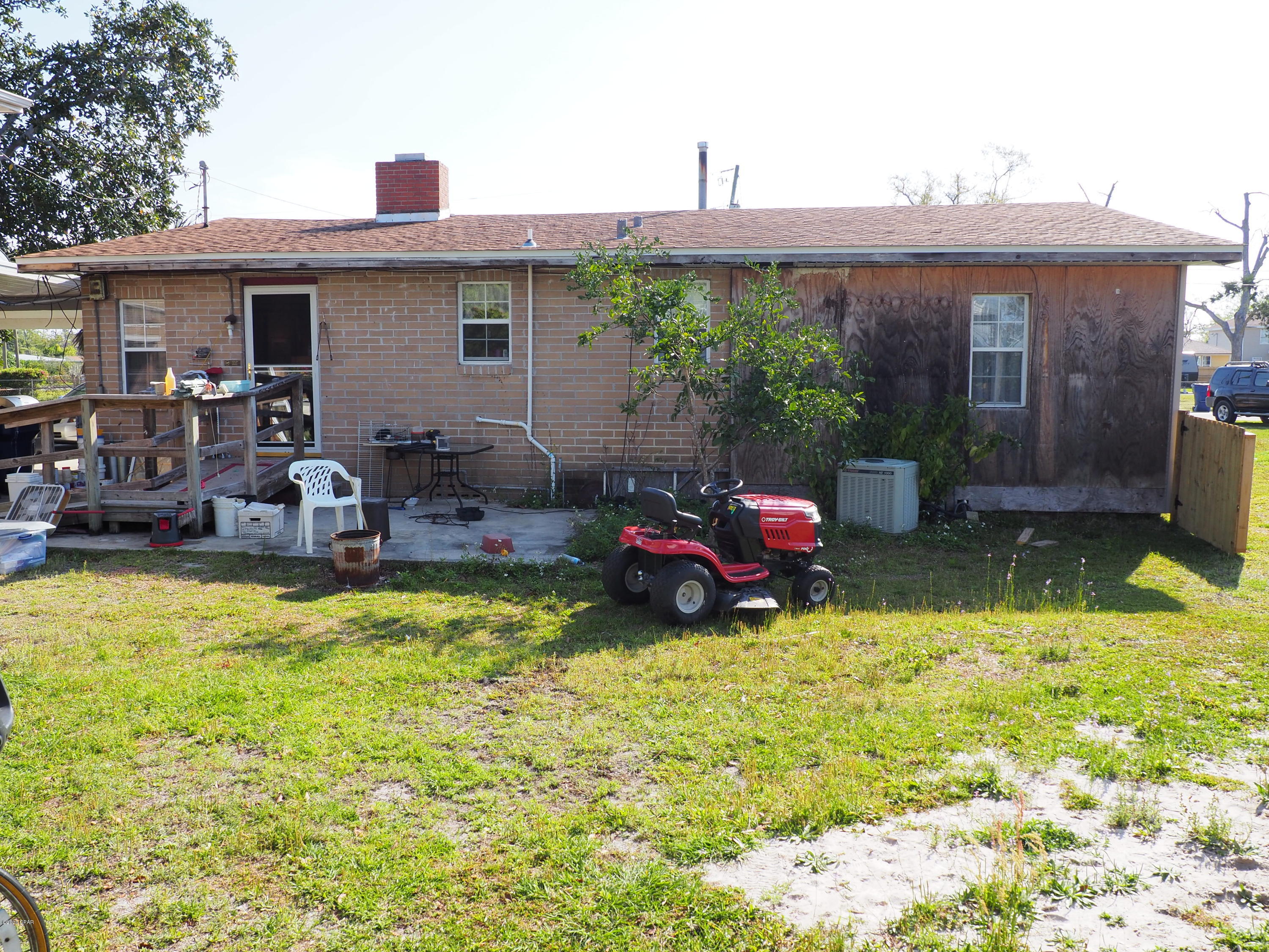 [No Recorded Subdiv] - Residential