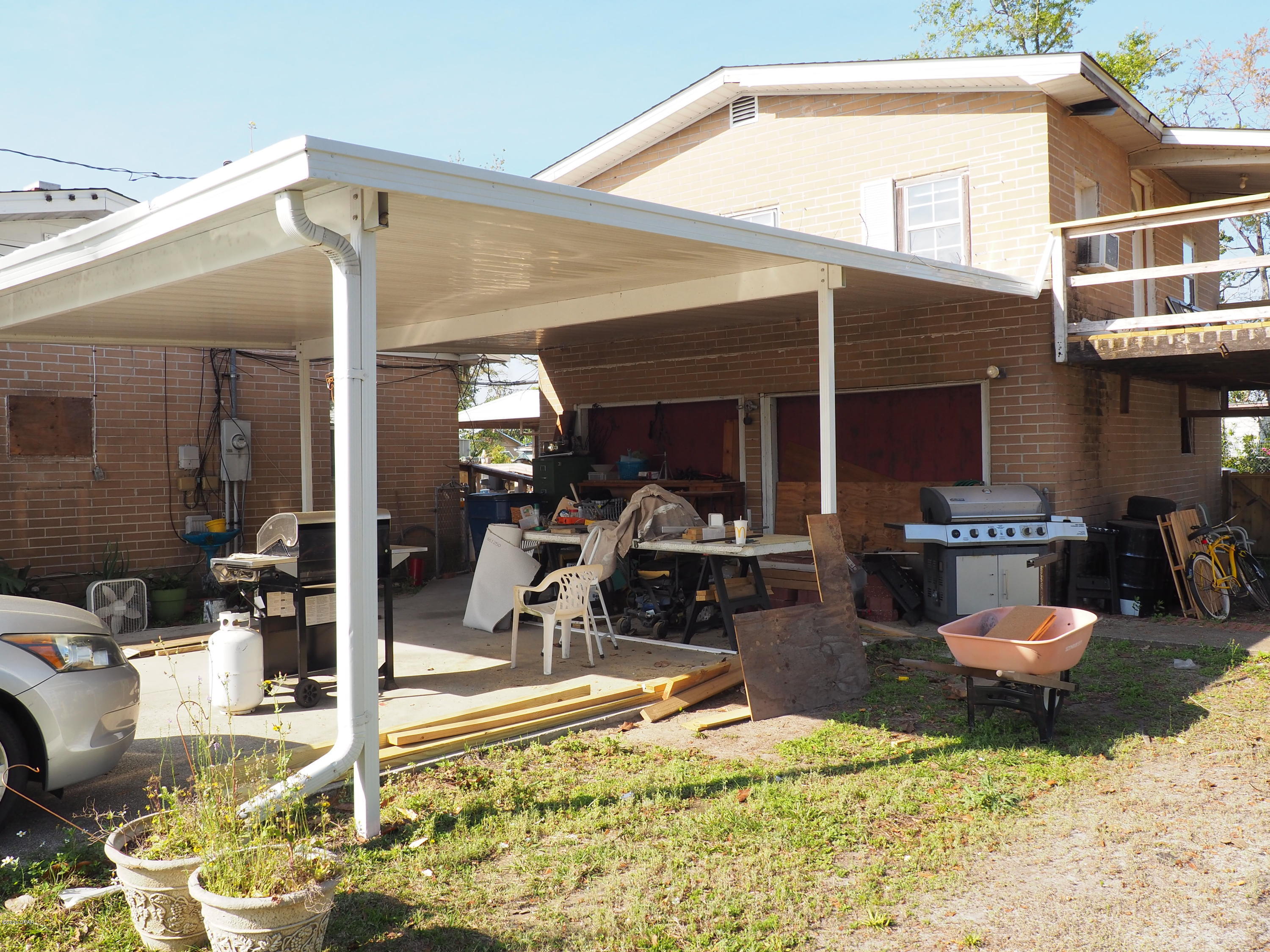 [No Recorded Subdiv] - Residential