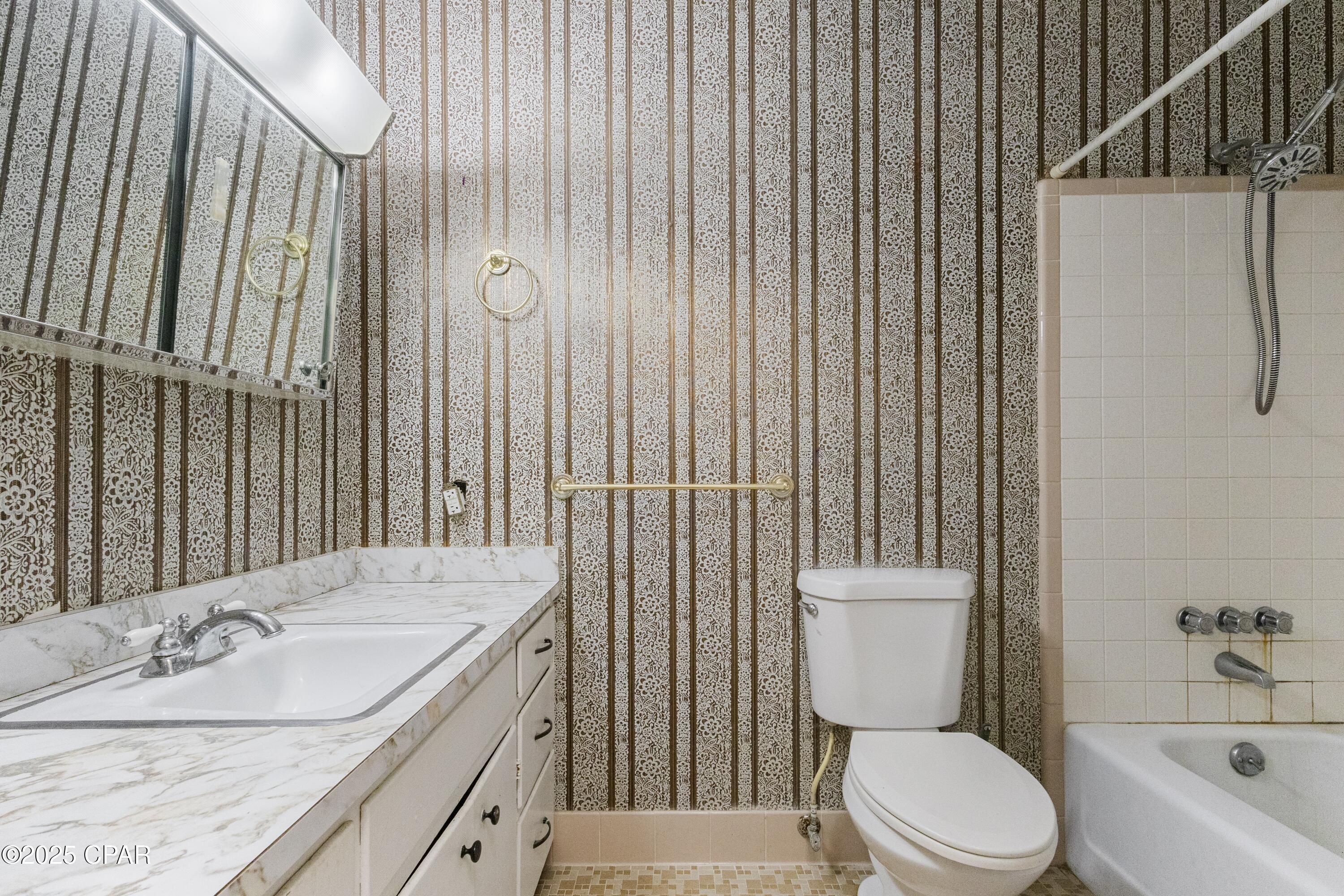 St A B Dev Co - Residential