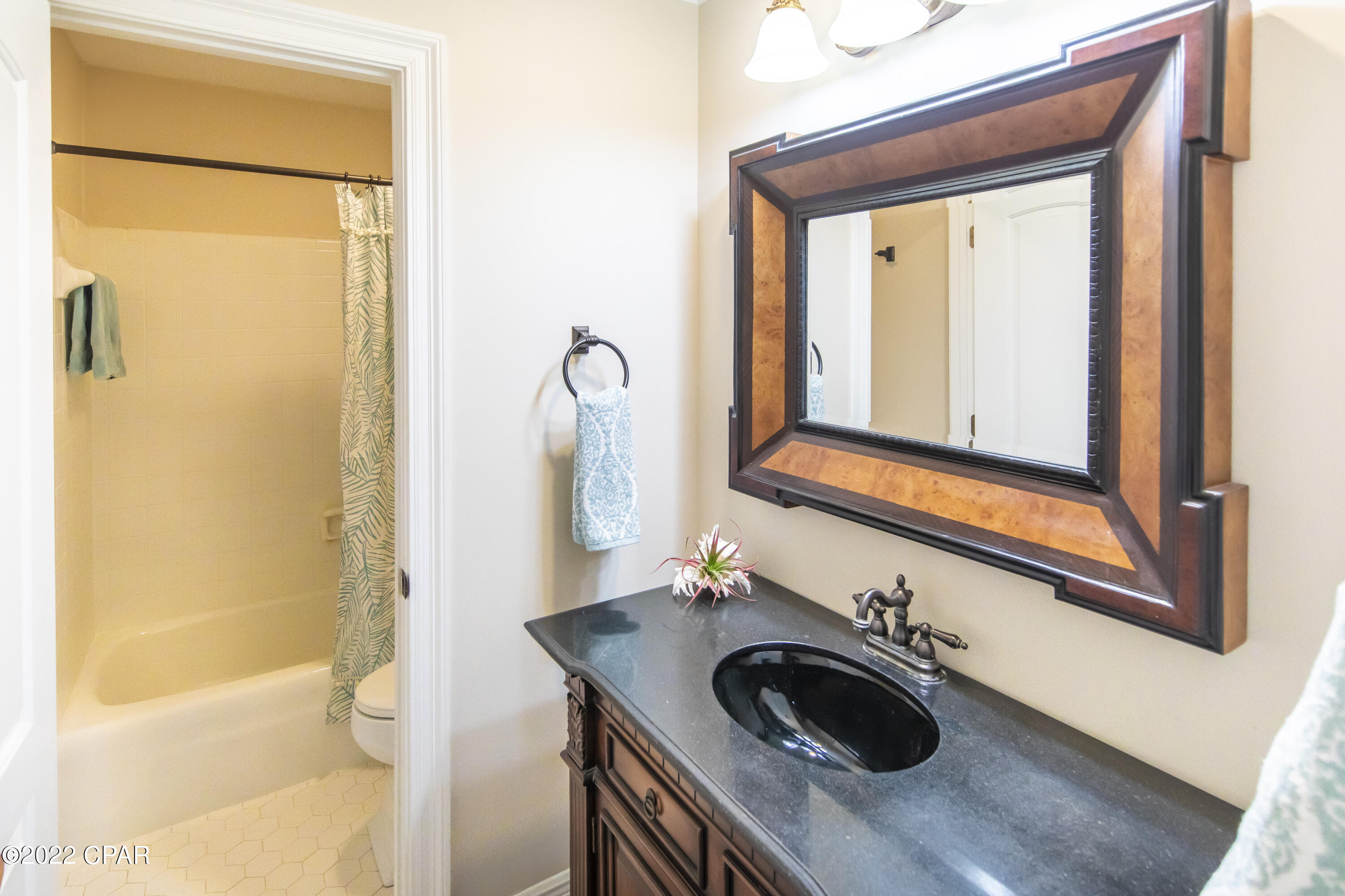 Baywood Shores Est Unit 4 - Residential