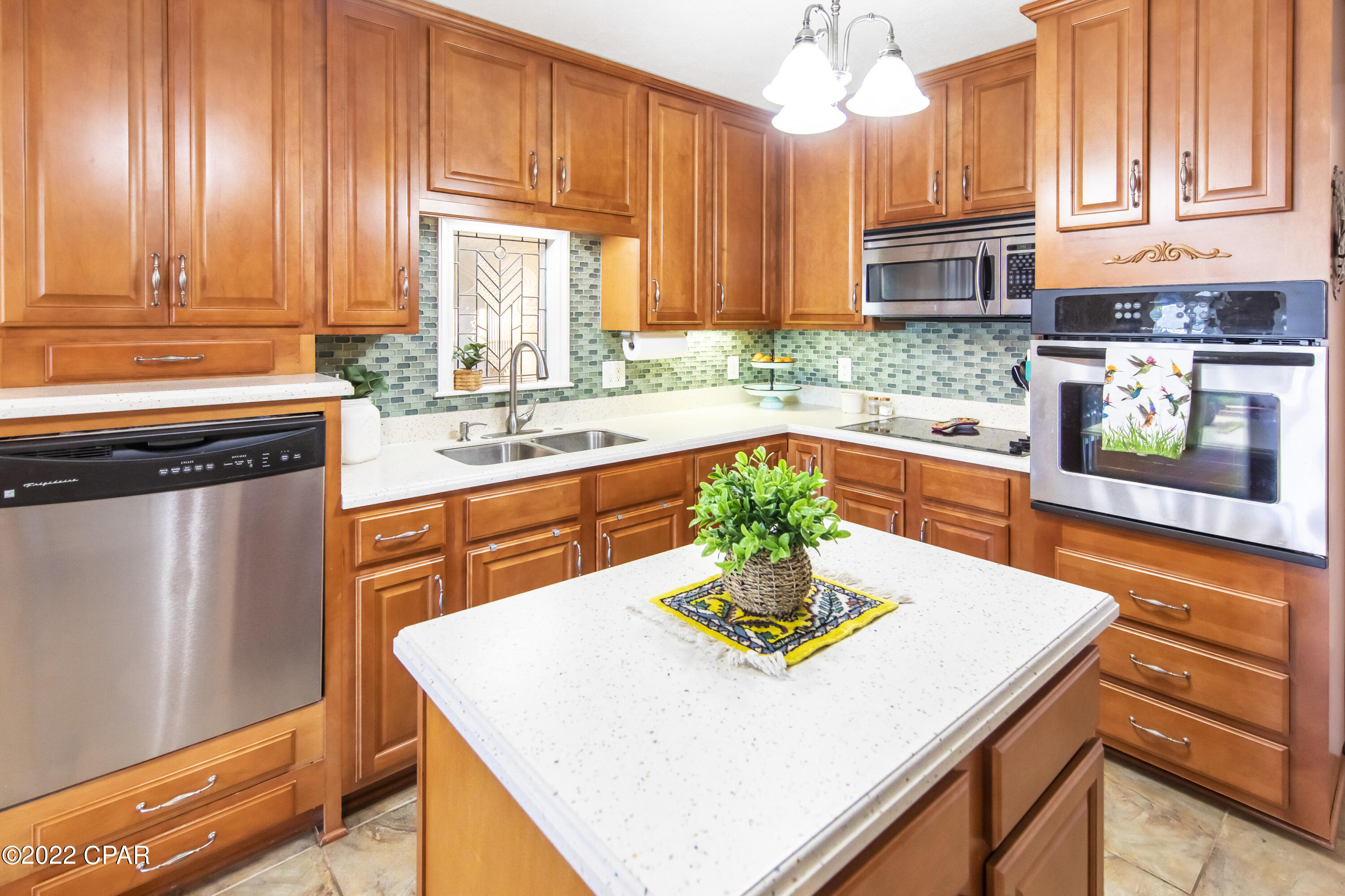 Baywood Shores Est Unit 4 - Residential