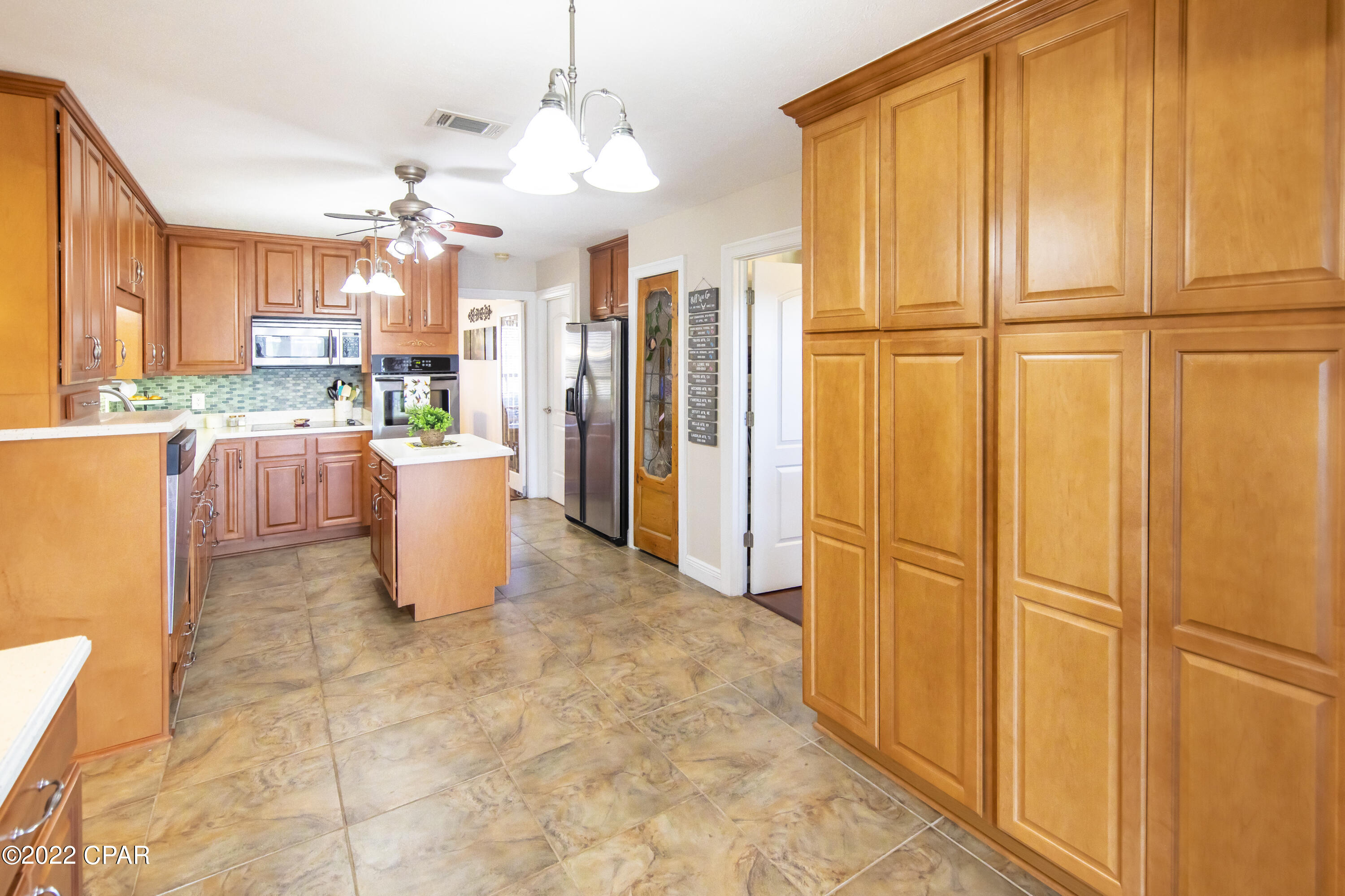 Baywood Shores Est Unit 4 - Residential