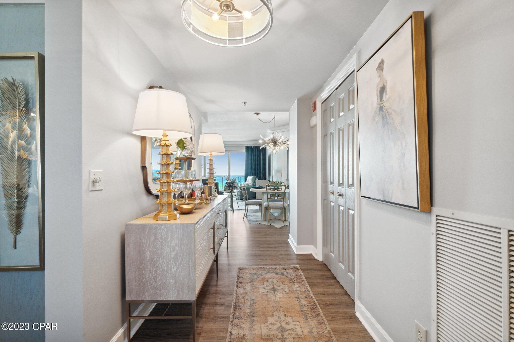 Summerwinds Condo - Residential