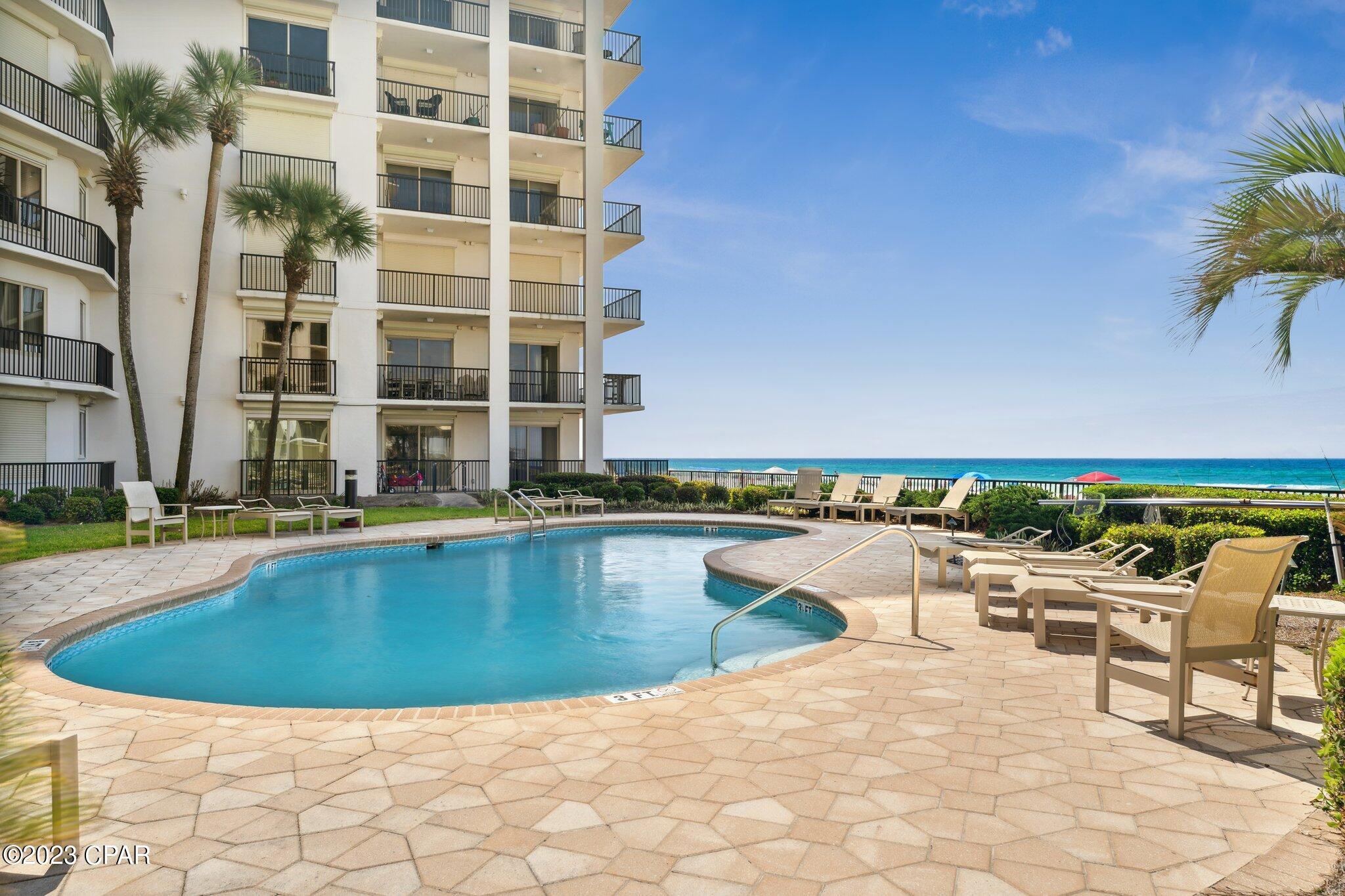 Summerwinds Condo - Residential