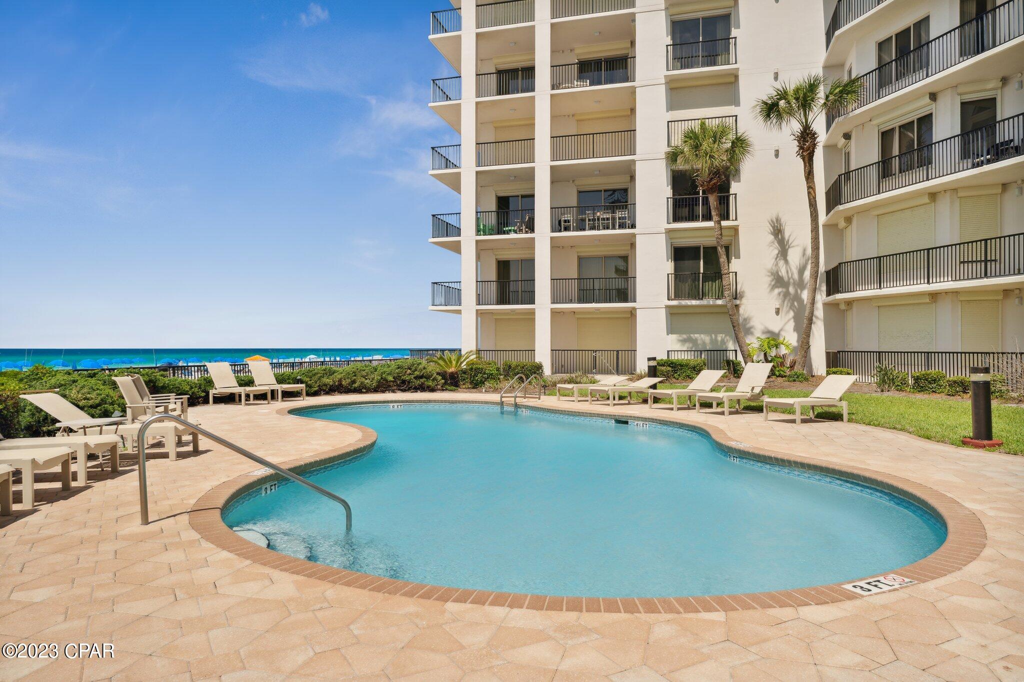 Summerwinds Condo - Residential