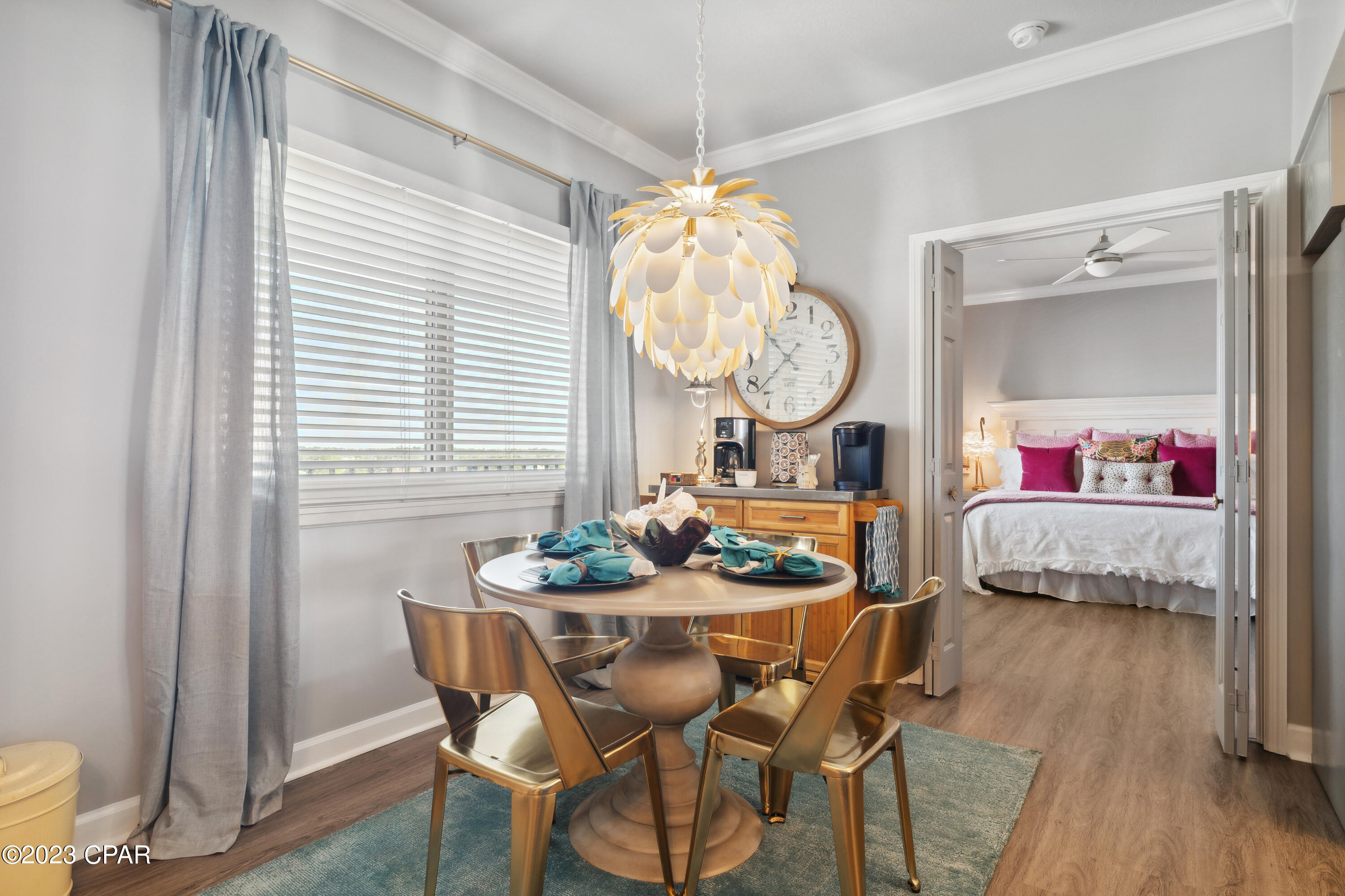 Summerwinds Condo - Residential