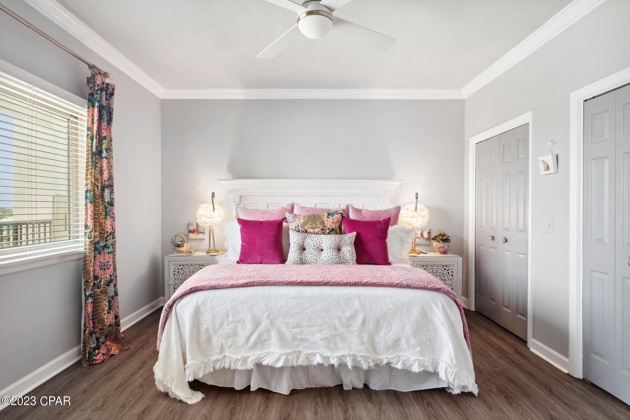 Summerwinds Condo - Residential