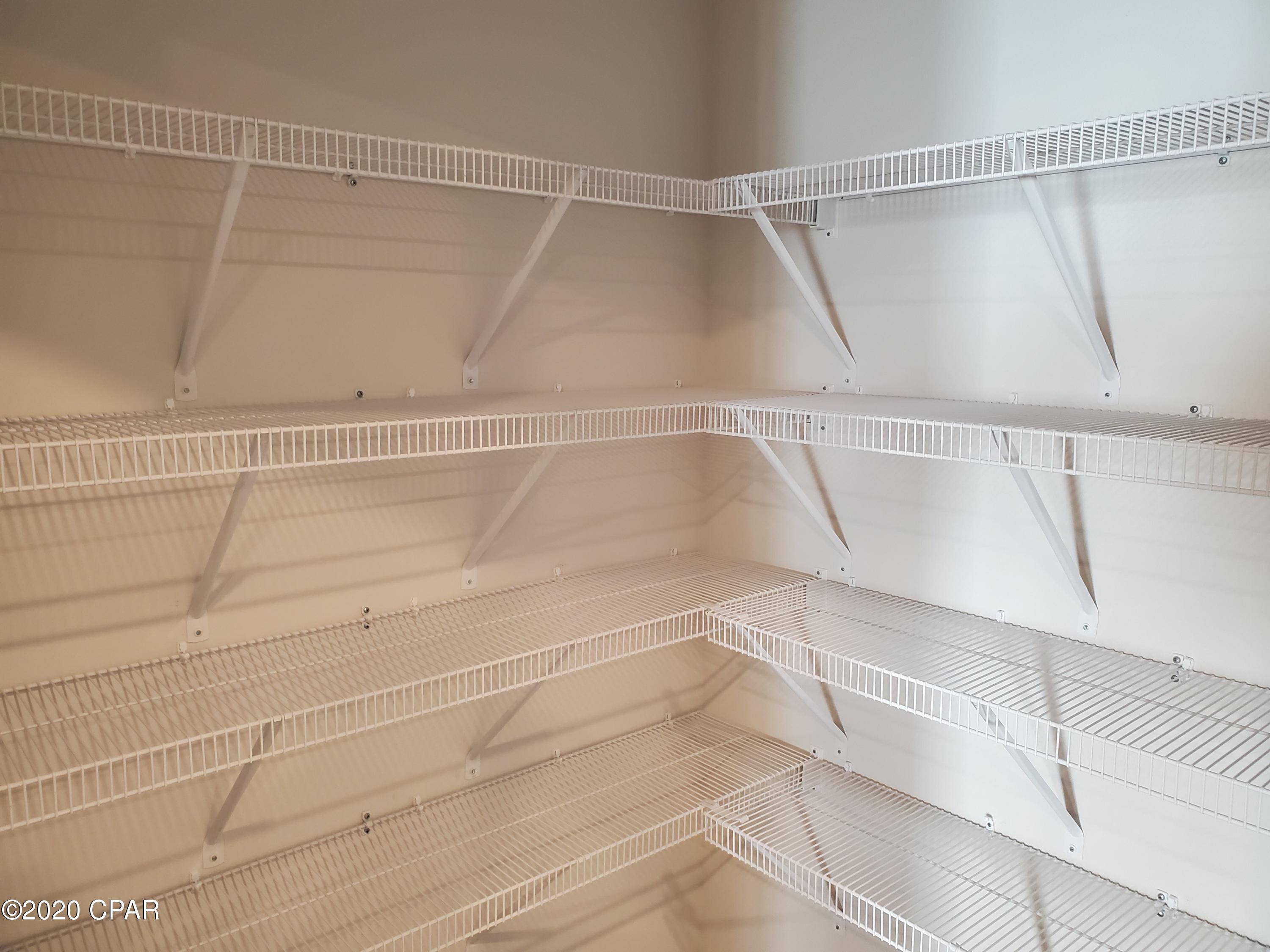 Emerald Cove Villas - Residential