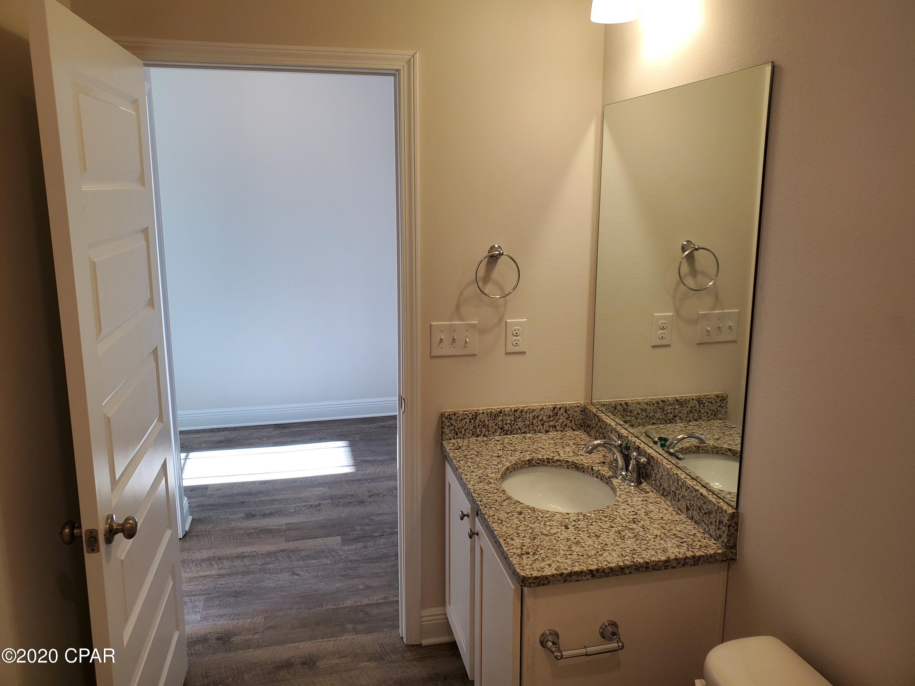 Emerald Cove Villas - Residential