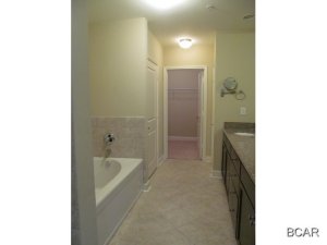 Island Reserve - Residential Lease