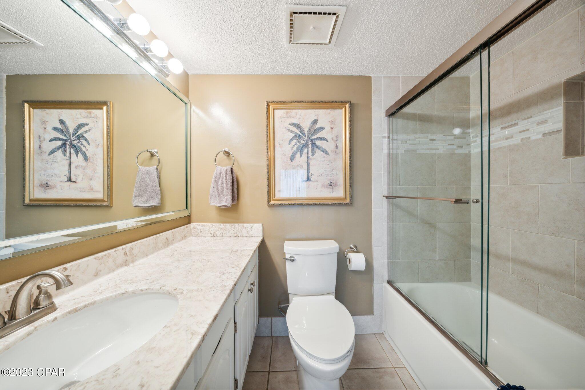 The Commodore - Residential