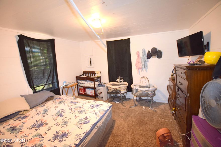 Looking for investment property? This 3-bedroom, 2 bath home is currently income producing and ready for its new owners. Property is located in the heart of Bonifay close to schools, restaurants and Hwy 79.