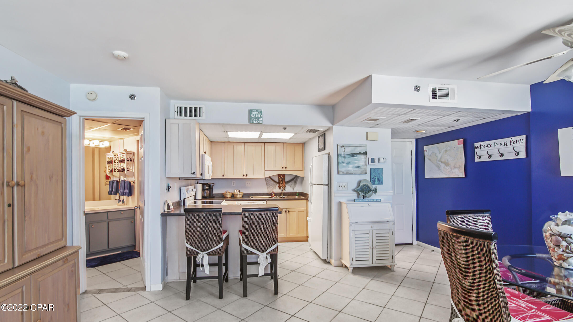 Sunbird Condo - Residential