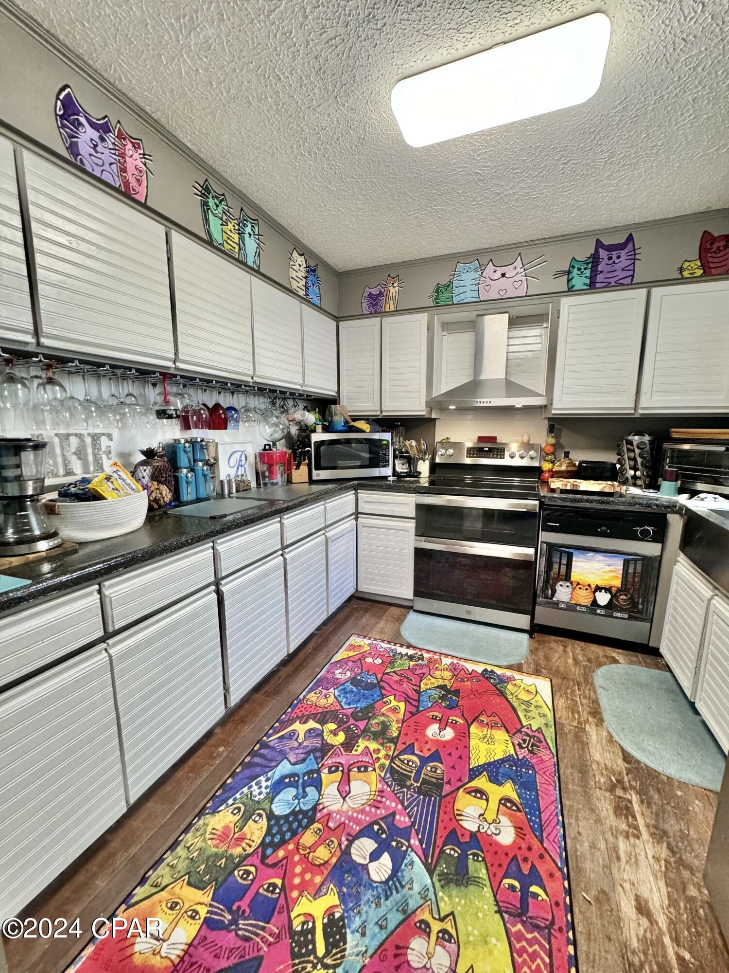 Lake Marin - Residential