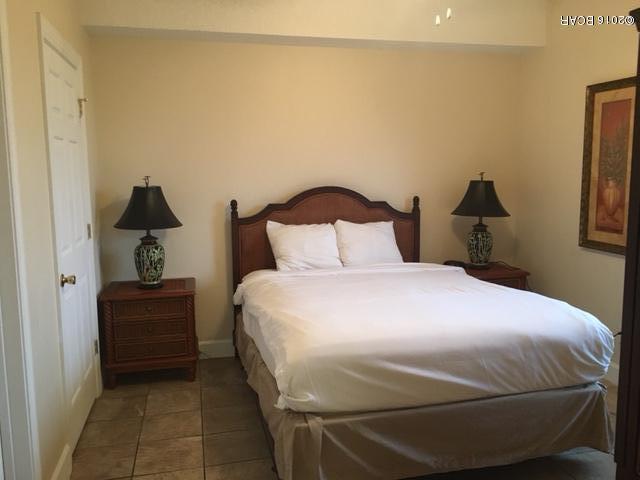 Twin Palms Resort - Residential