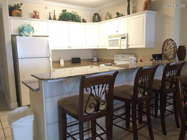 Twin Palms Resort - Residential