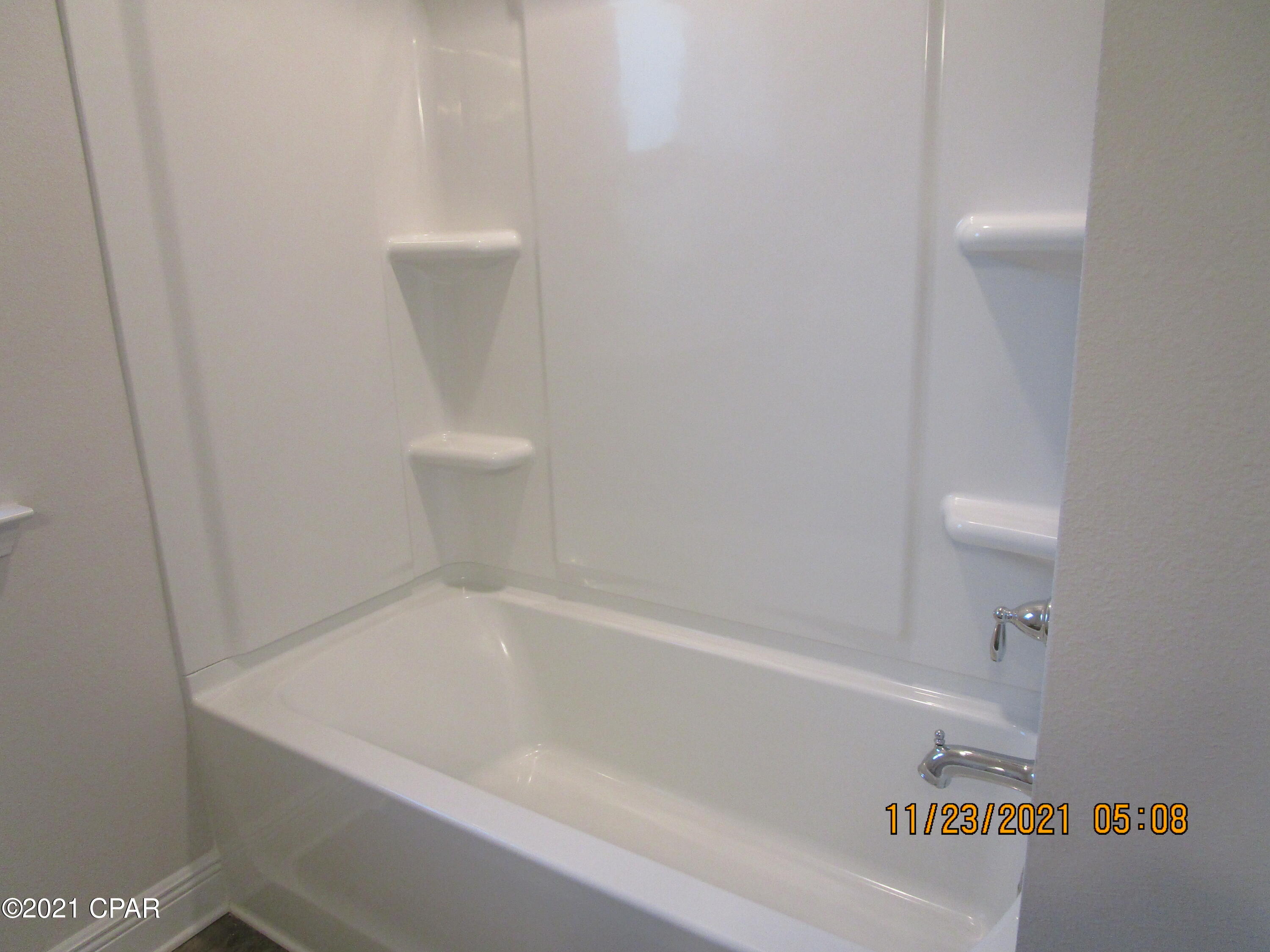 Bridge Harbor - Residential Lease