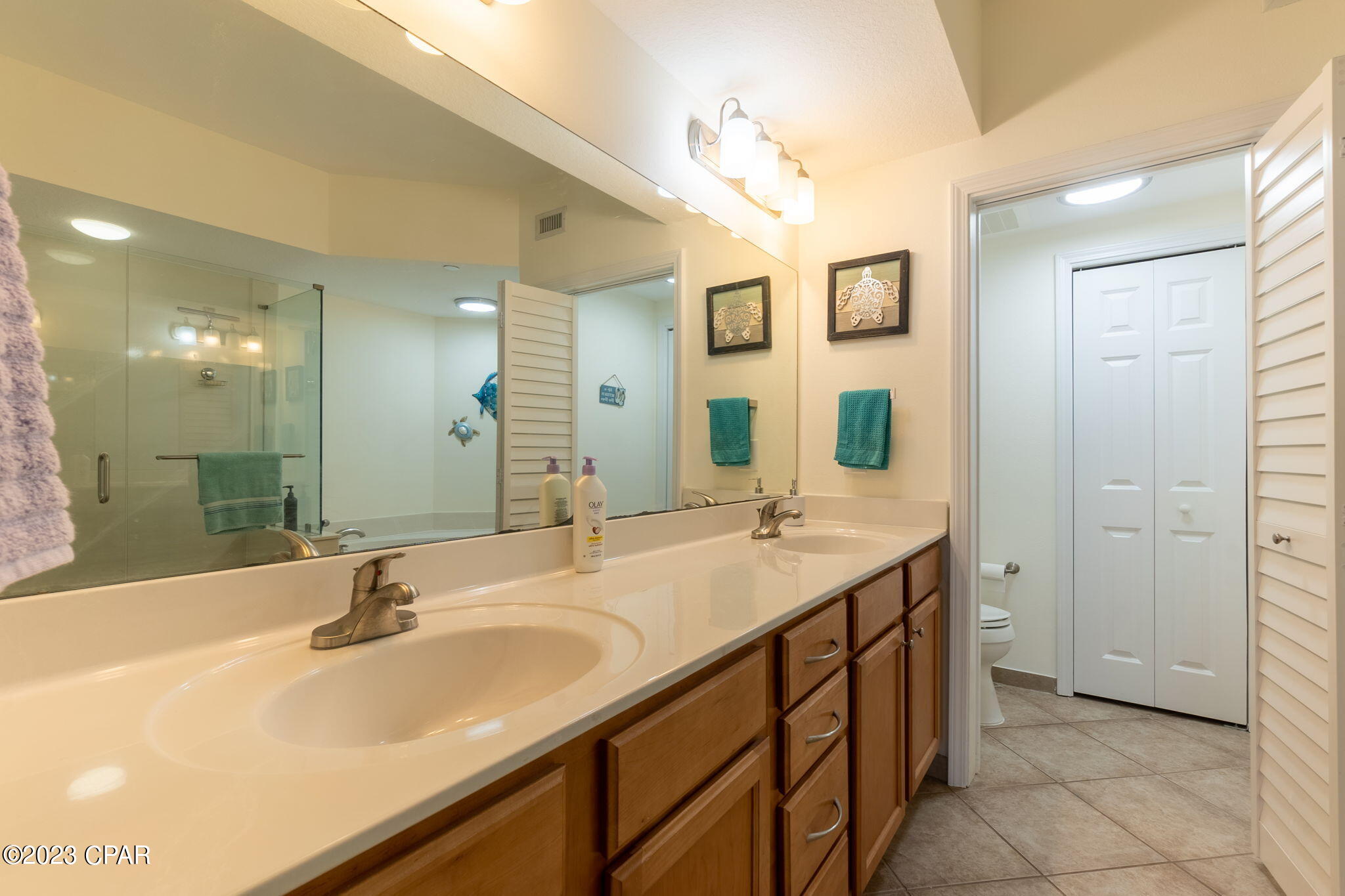 Magnolia Bay Club - Residential