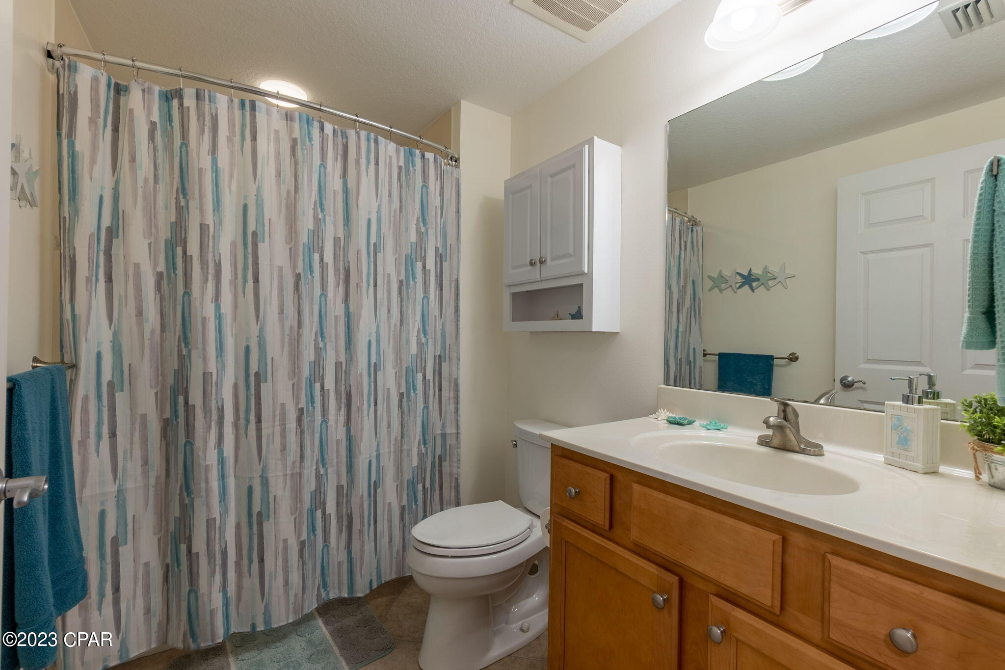 Magnolia Bay Club - Residential