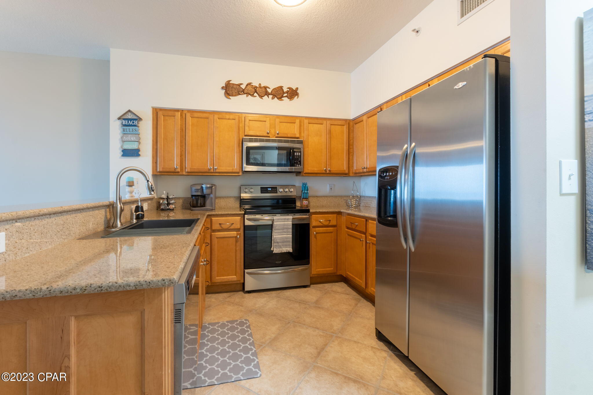 Magnolia Bay Club - Residential