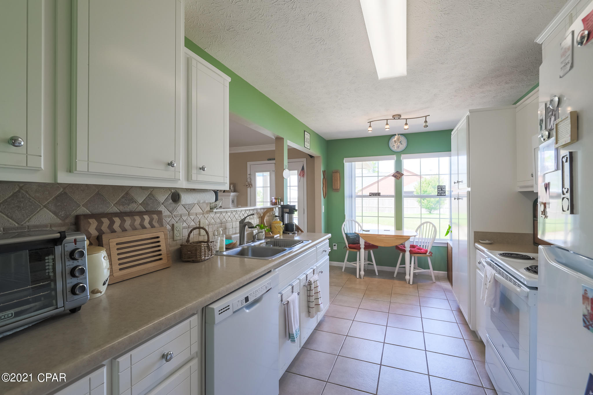 Prows Lynn Haven Replat - Residential