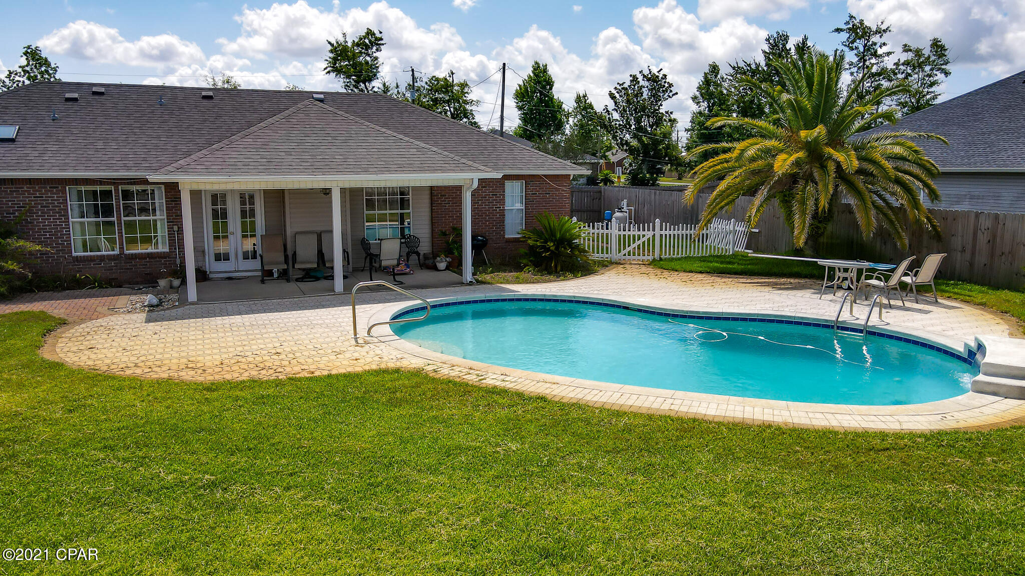 Prows Lynn Haven Replat - Residential