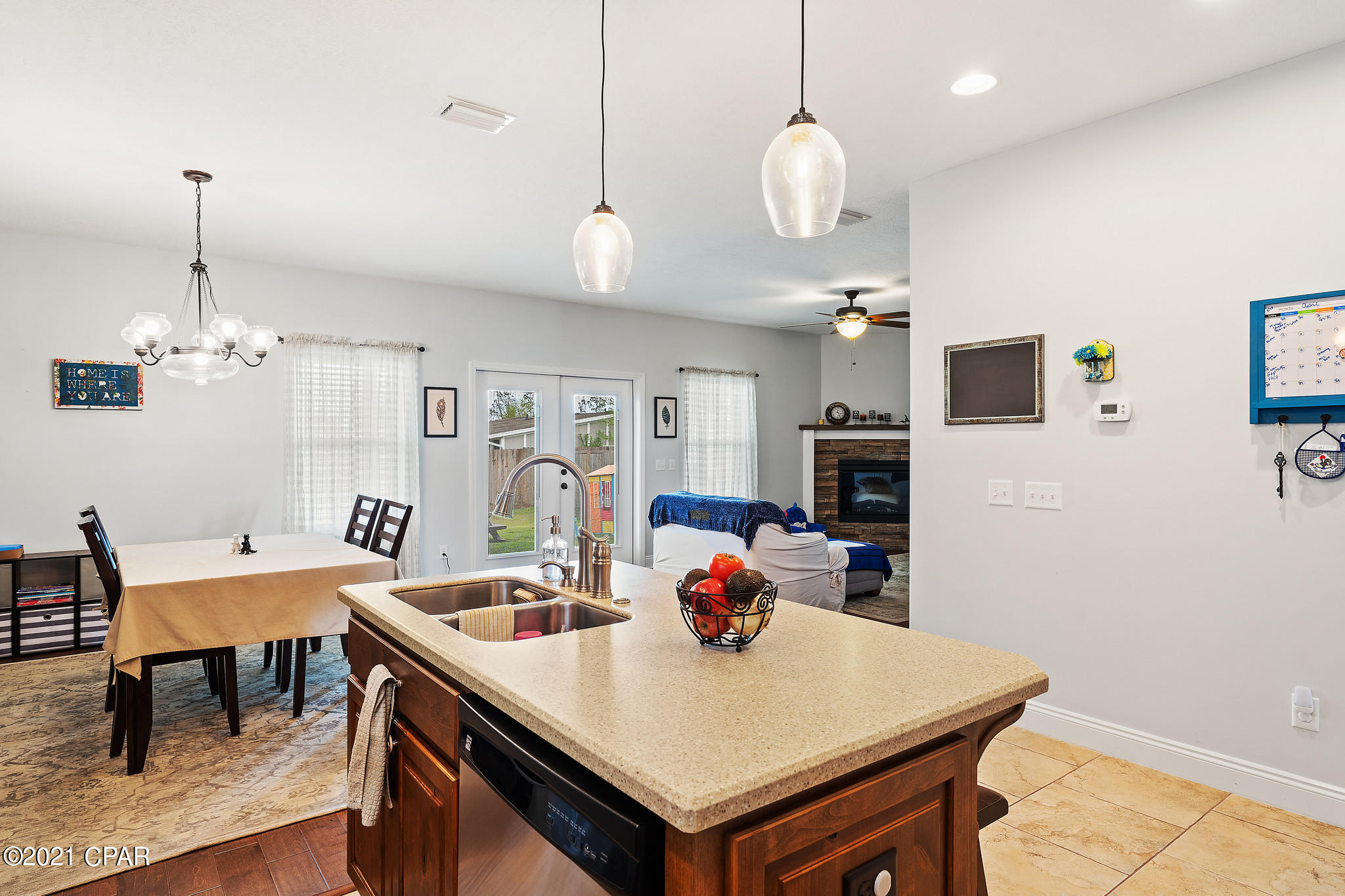 Ashlee Manor - Residential