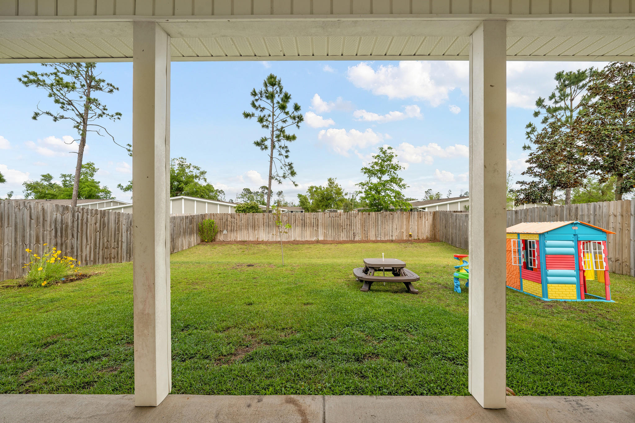 Ashlee Manor - Residential