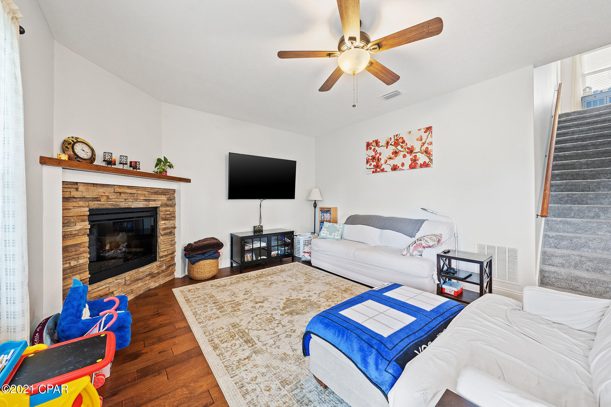 Ashlee Manor - Residential