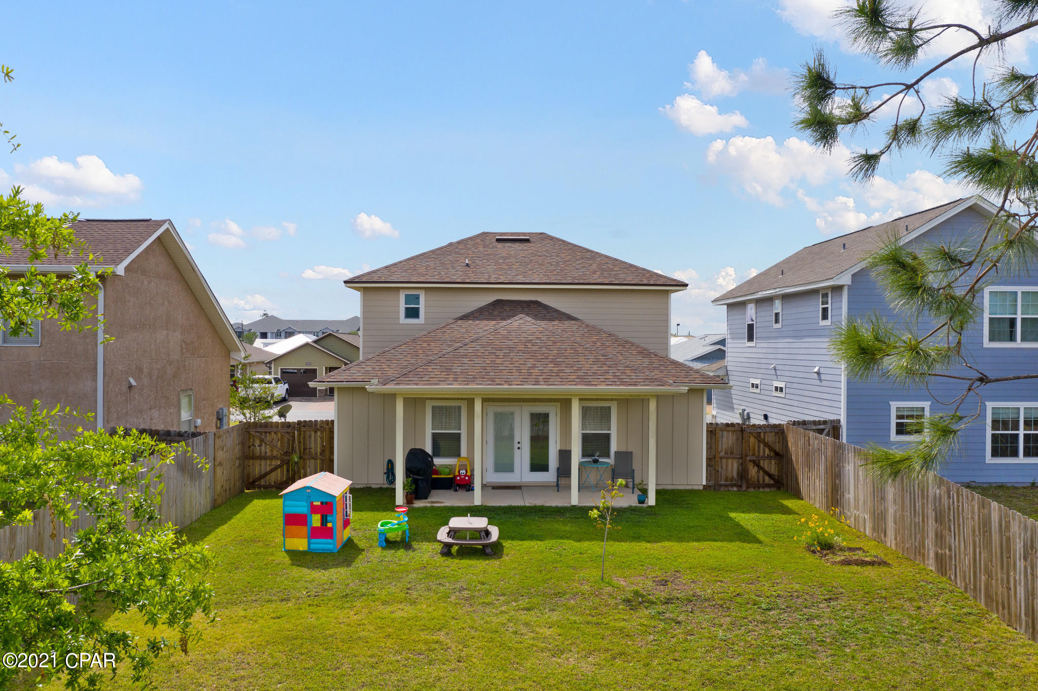 Ashlee Manor - Residential