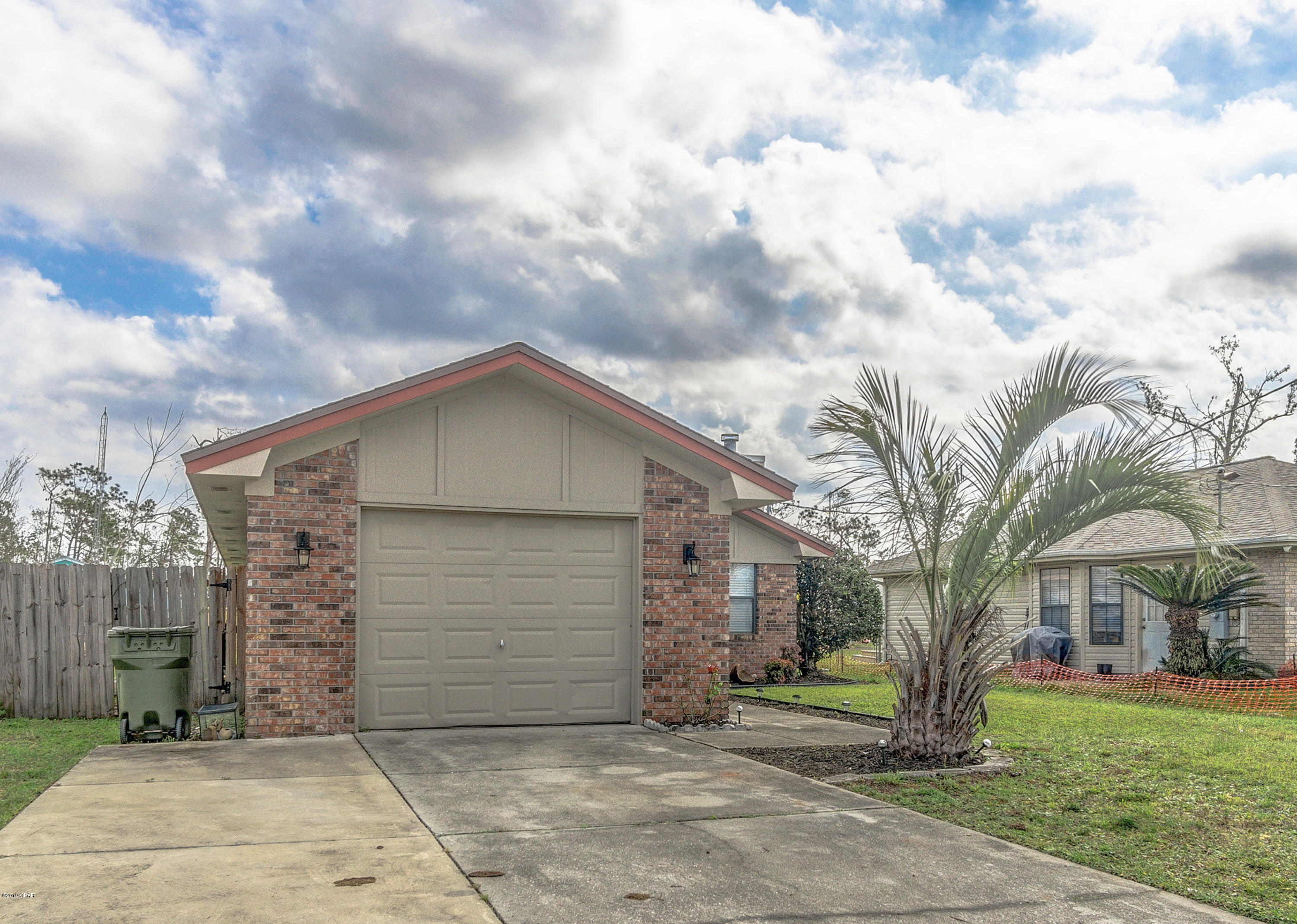 Long Point Park 5th Add - Residential