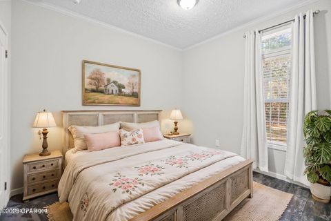 A home in Bonifay