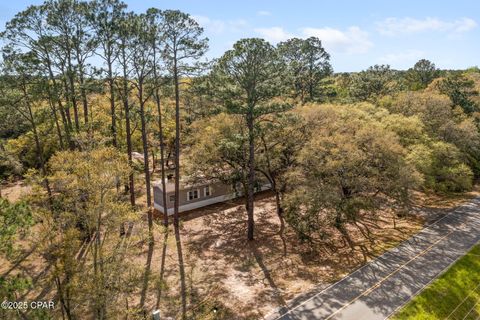 A home in Bonifay