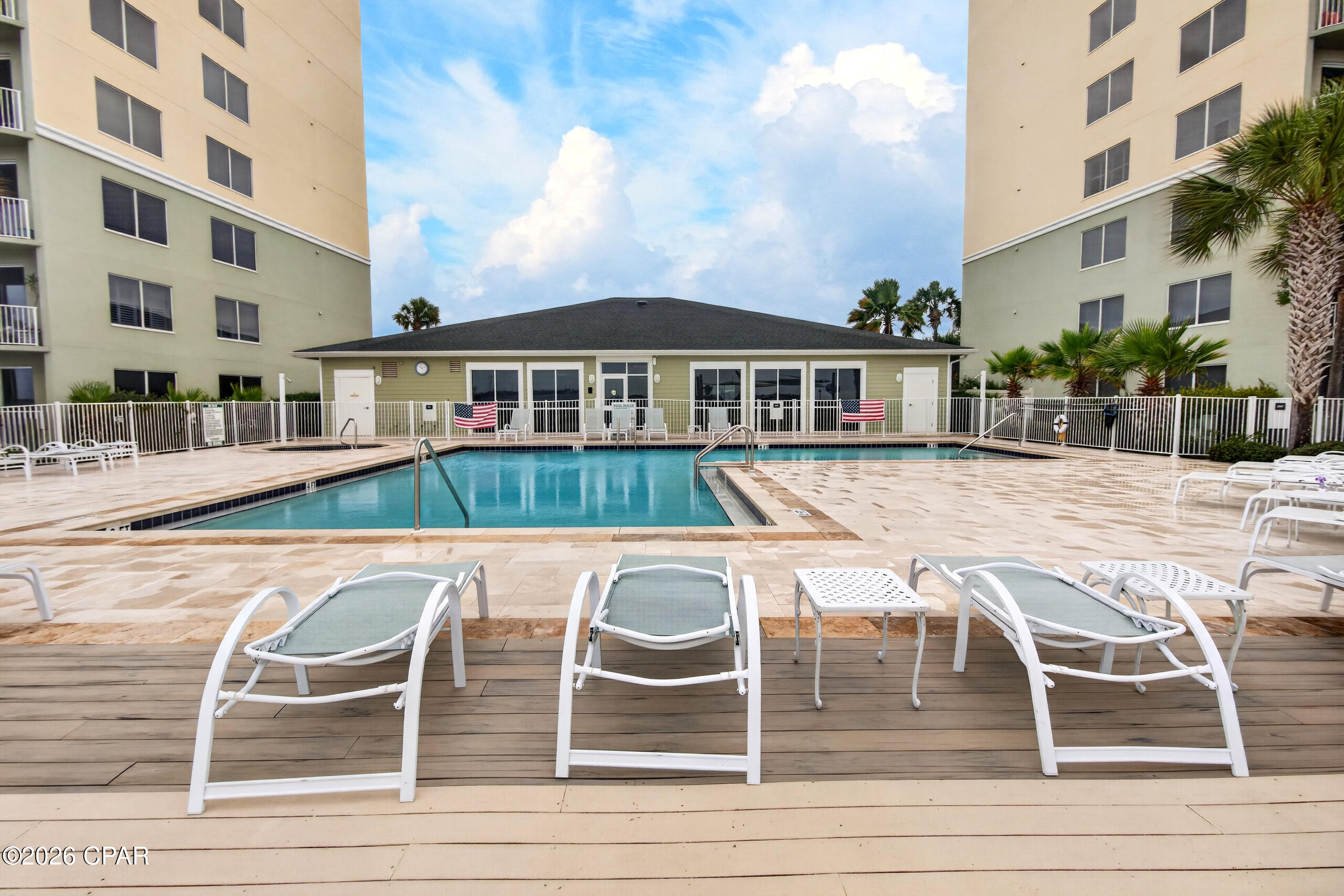 Hibiscus By The Bay - Residential