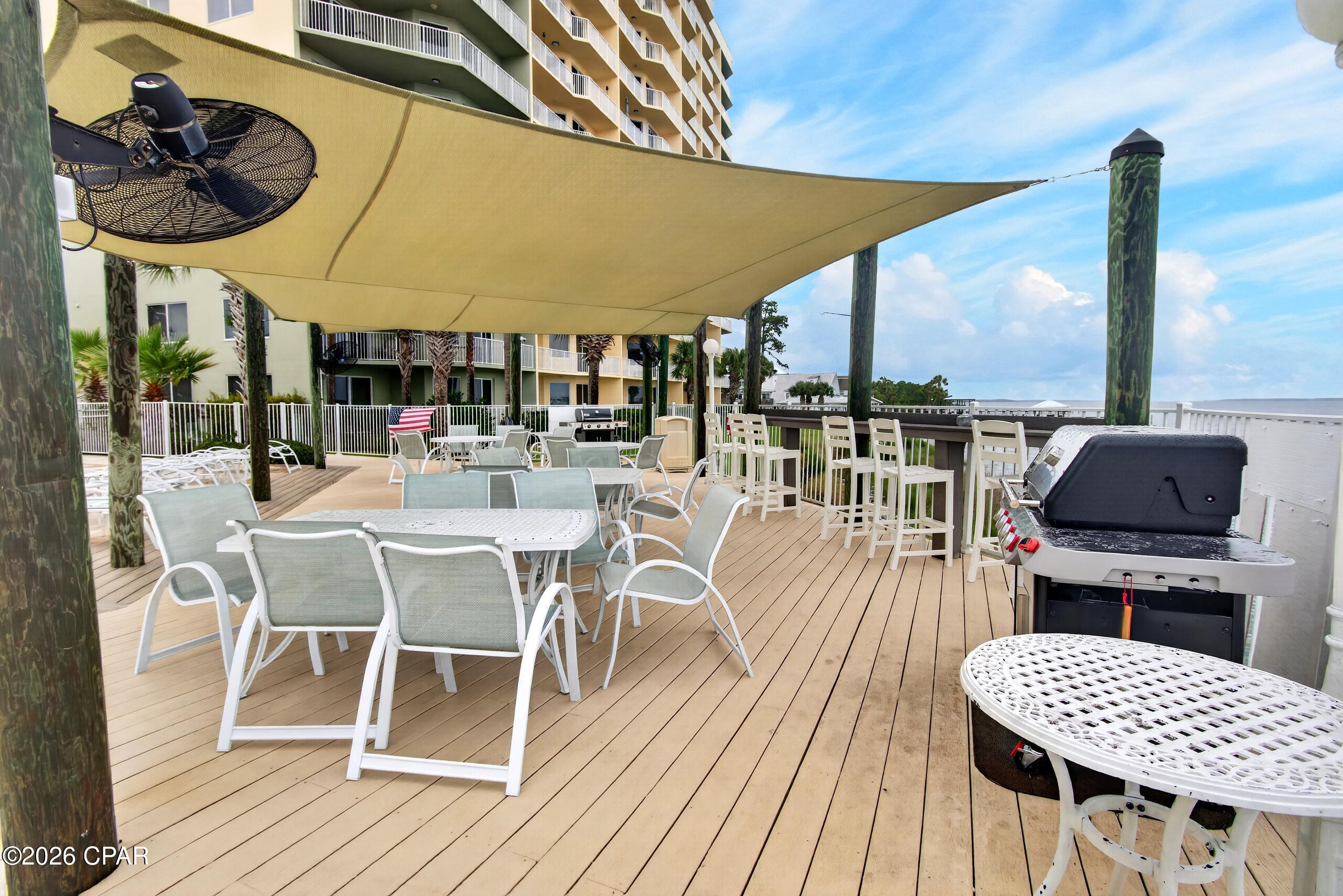 Hibiscus By The Bay - Residential
