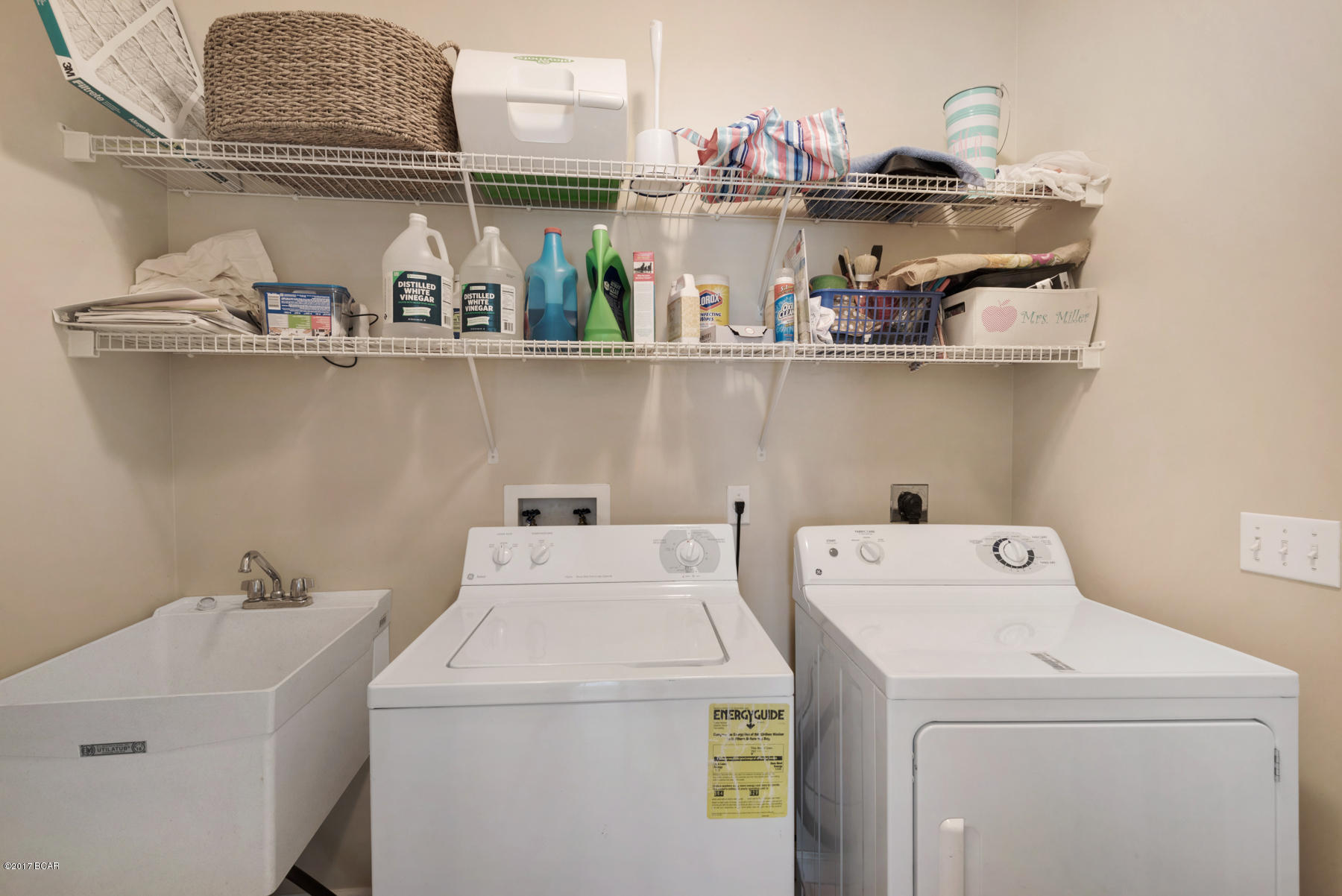 Mowat Highlands Ph X - Residential