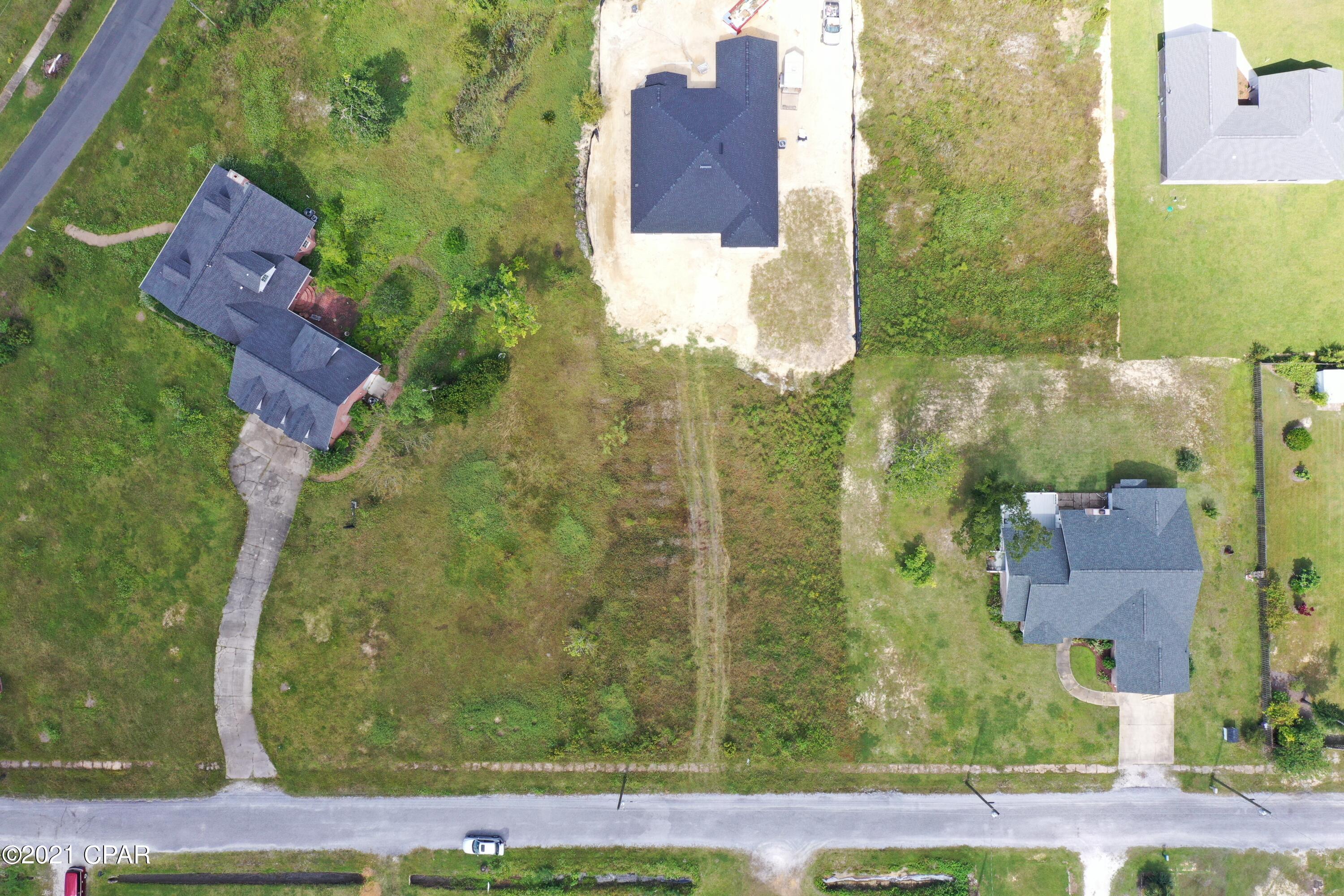 College Point 1st Add - Land