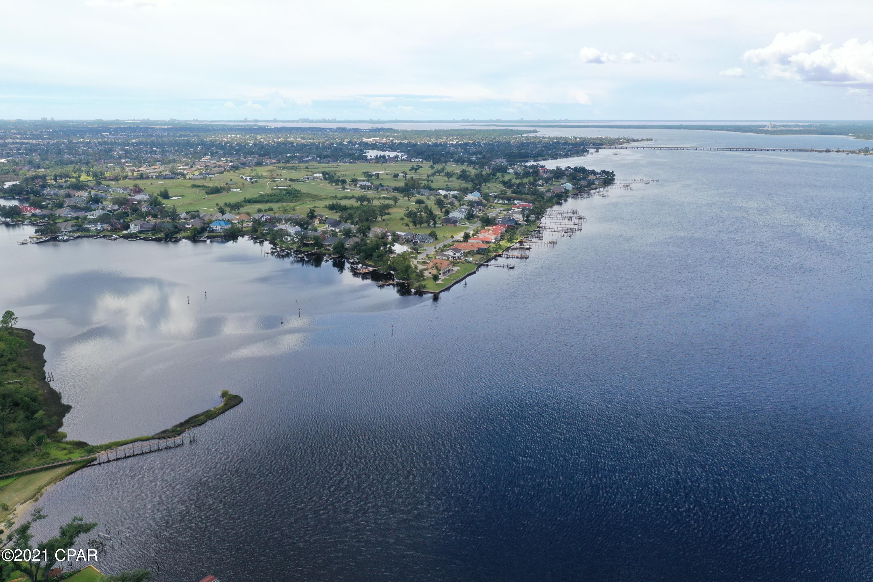 College Point 1st Add - Land