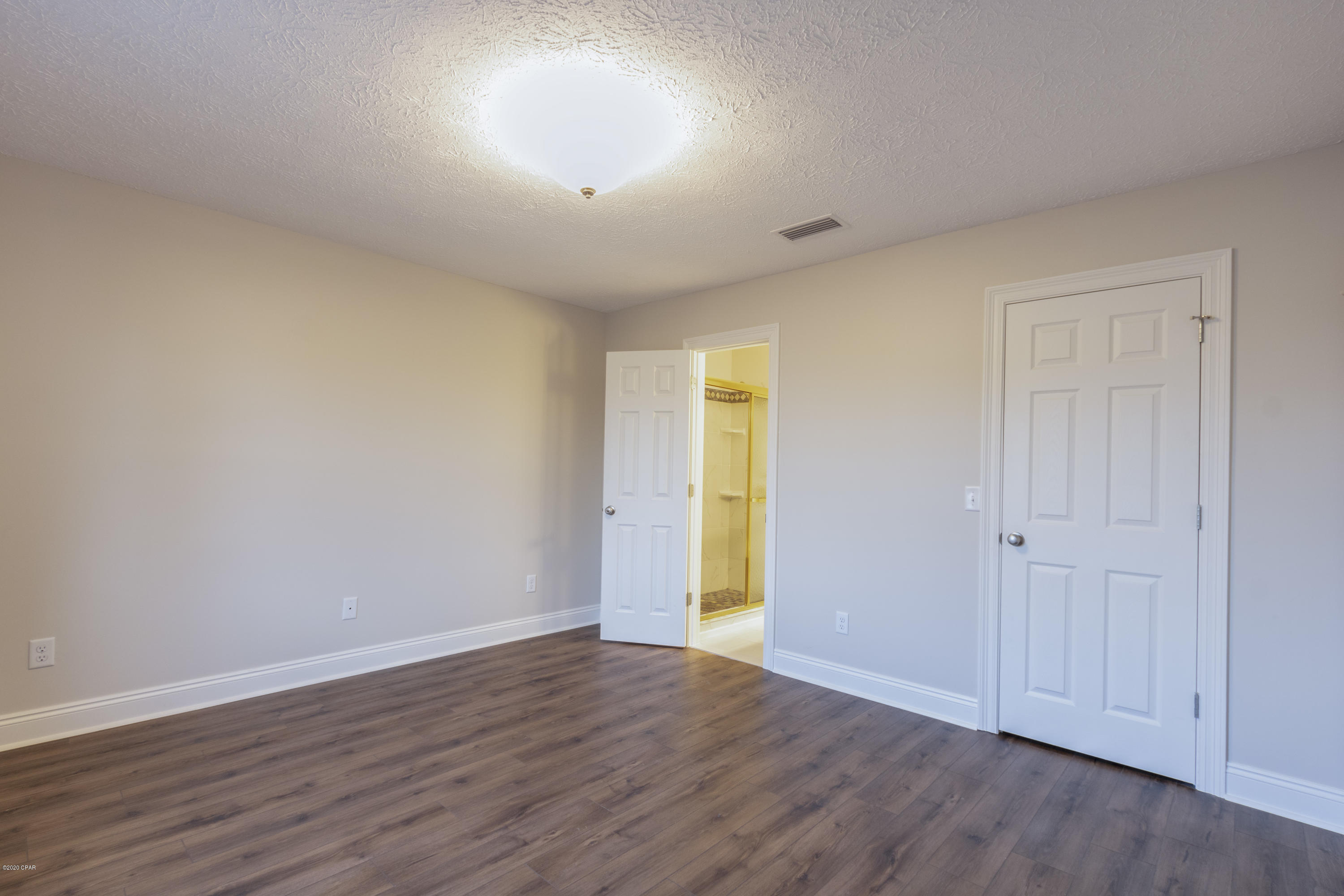 Forest Hills Unit 3 - Residential