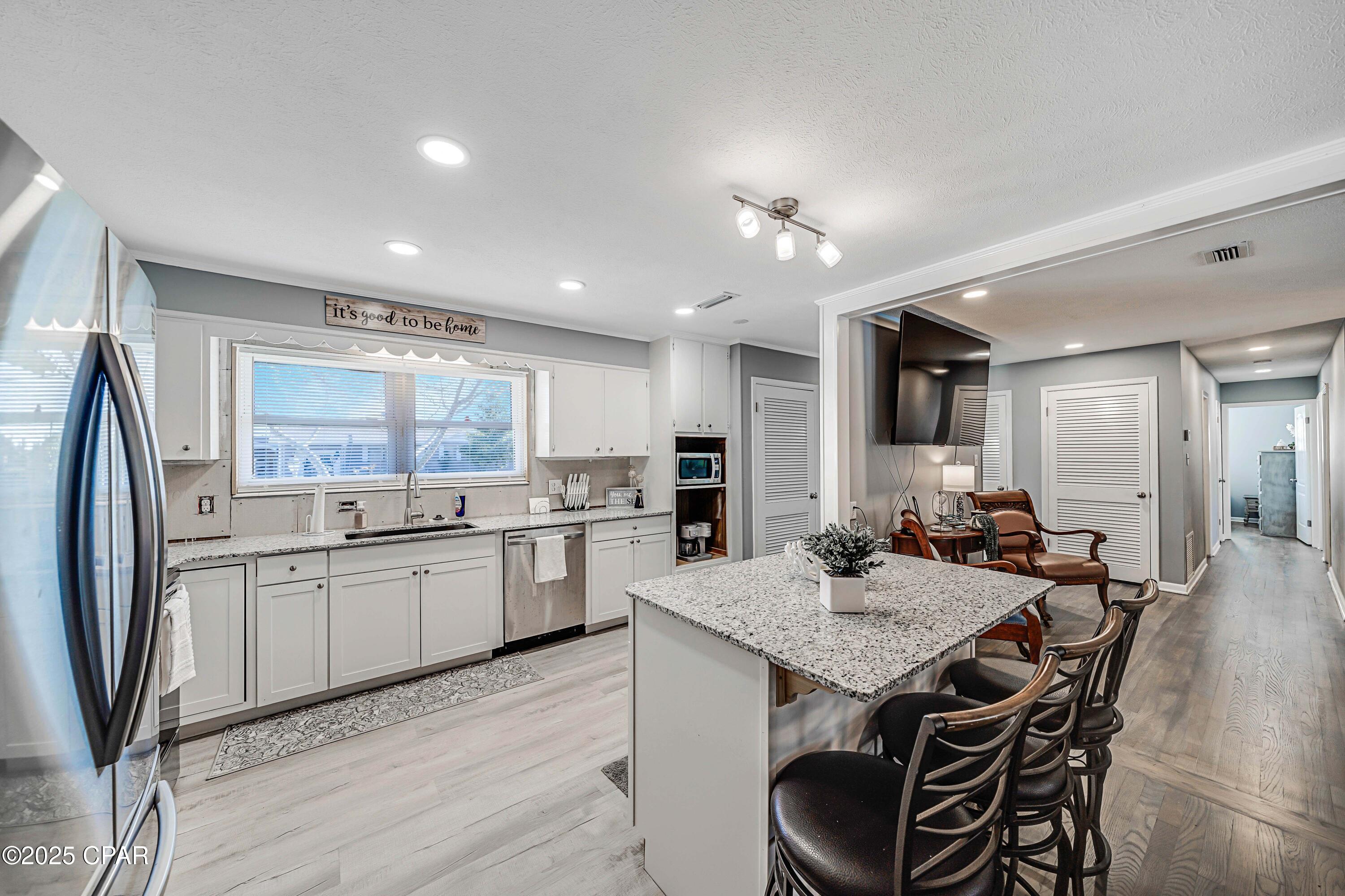 Kendrick Manor - Residential