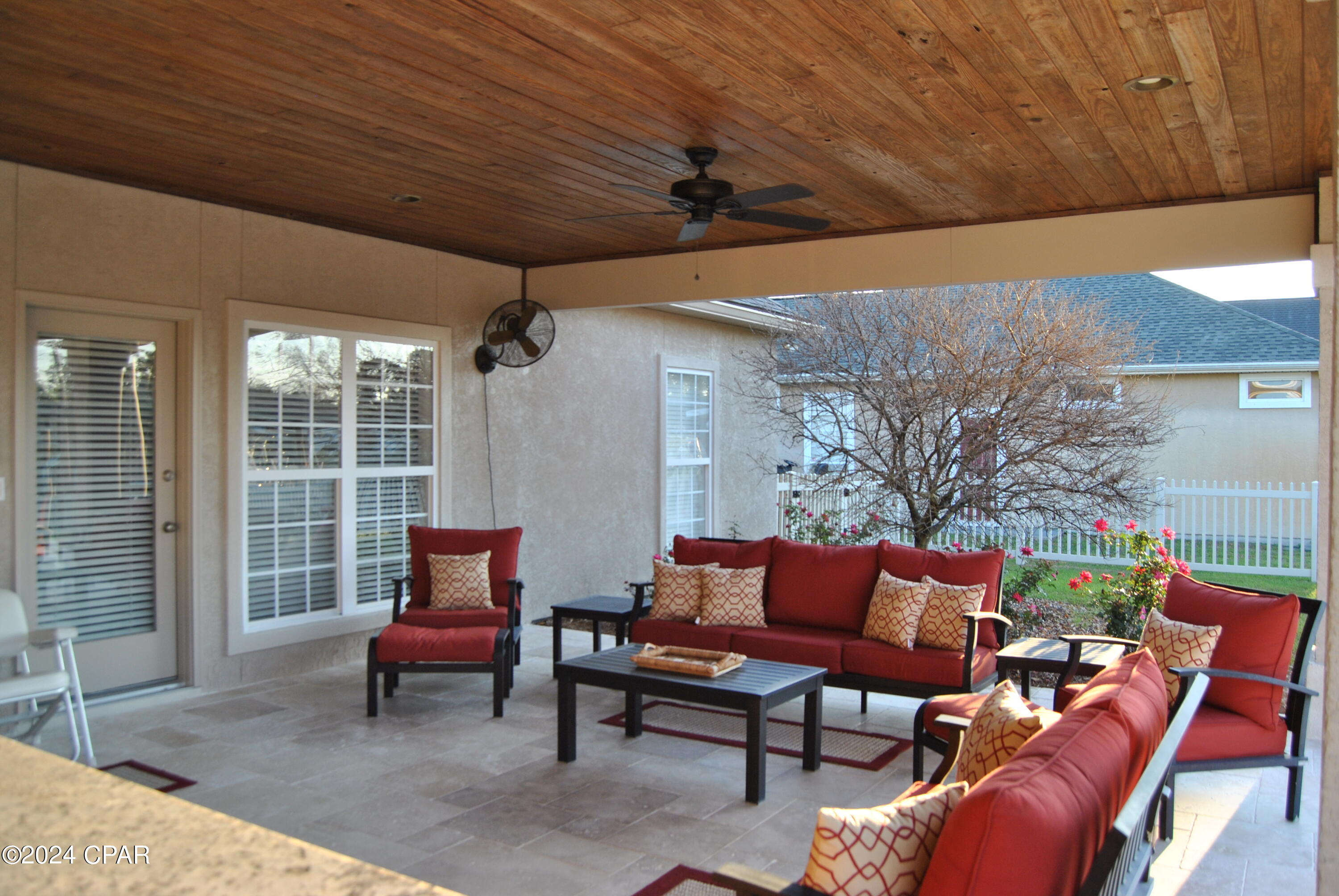 Dolphin Bay - Residential