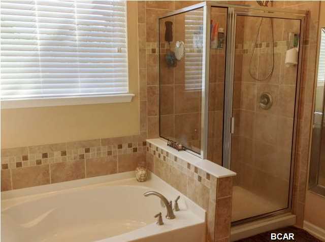 Turtle Cove At Lake Powell - Residential